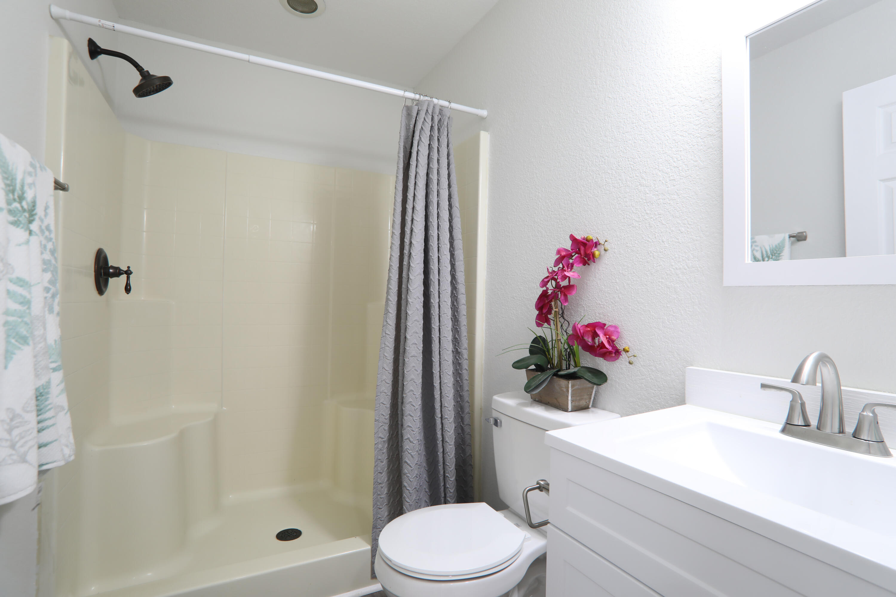 OAKWOOD HILLS UNIT 1 - Residential