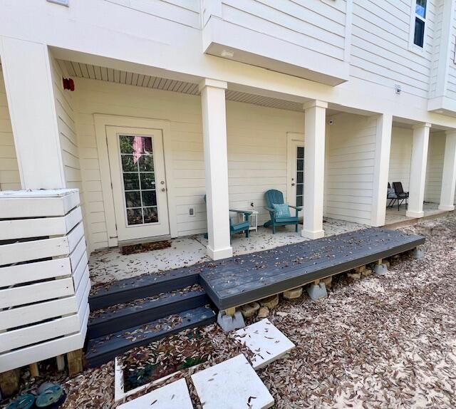 ONE TWENTY FIVE CRYSTAL BEACH DRIVE - Residential