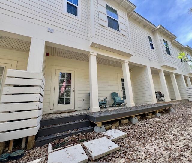 ONE TWENTY FIVE CRYSTAL BEACH DRIVE - Residential