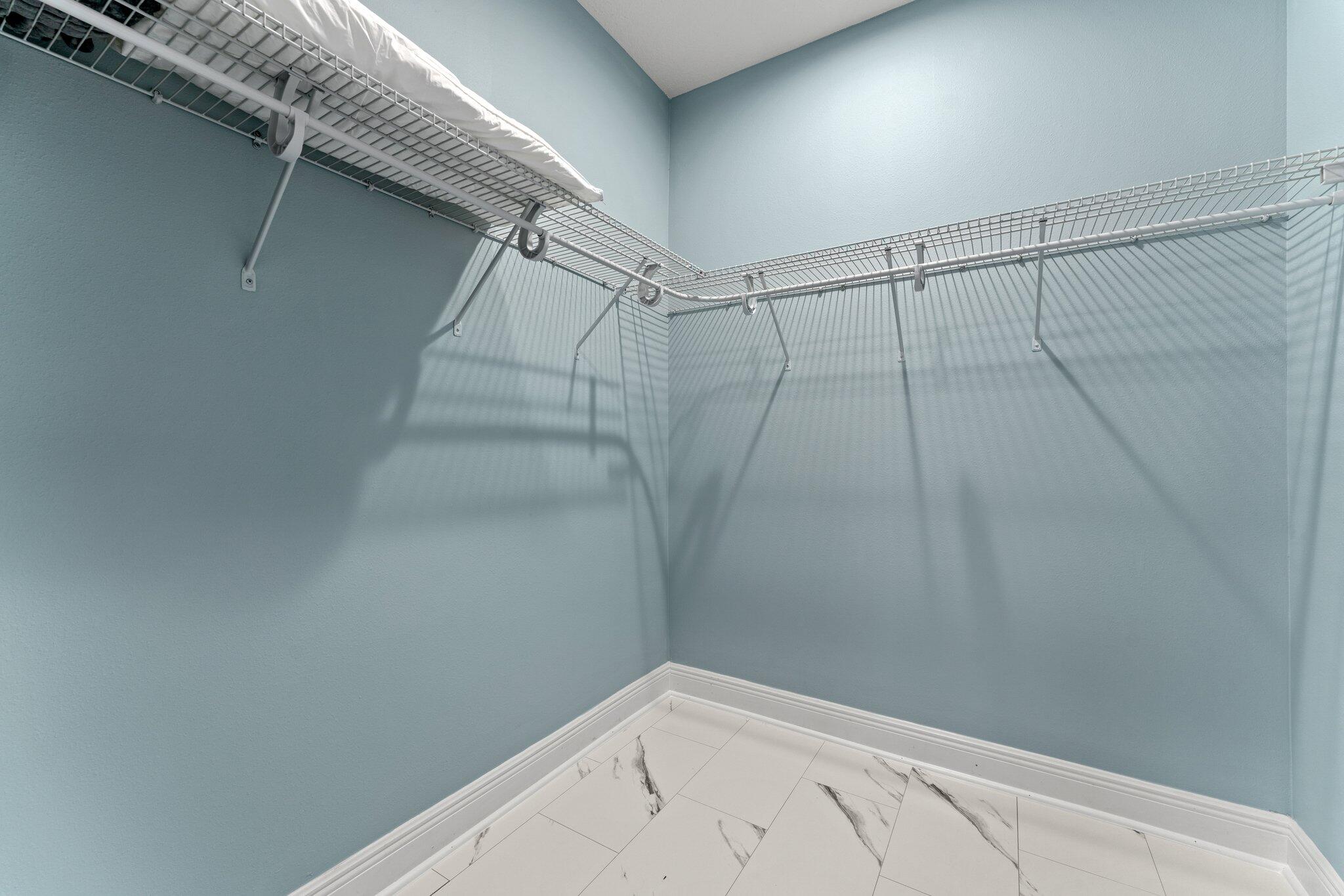 ONE TWENTY FIVE CRYSTAL BEACH DRIVE - Residential