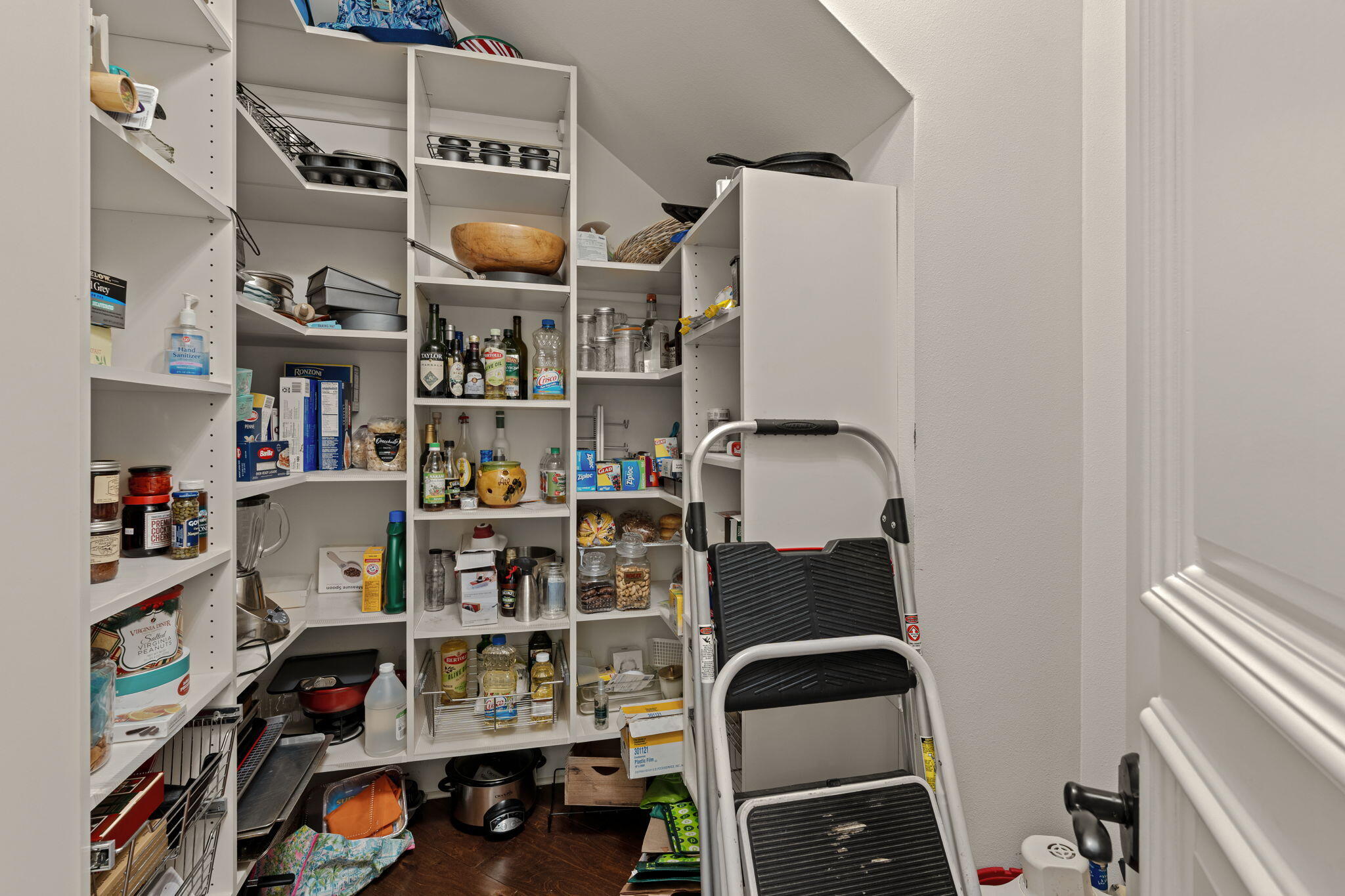 Burnt Pine - Residential