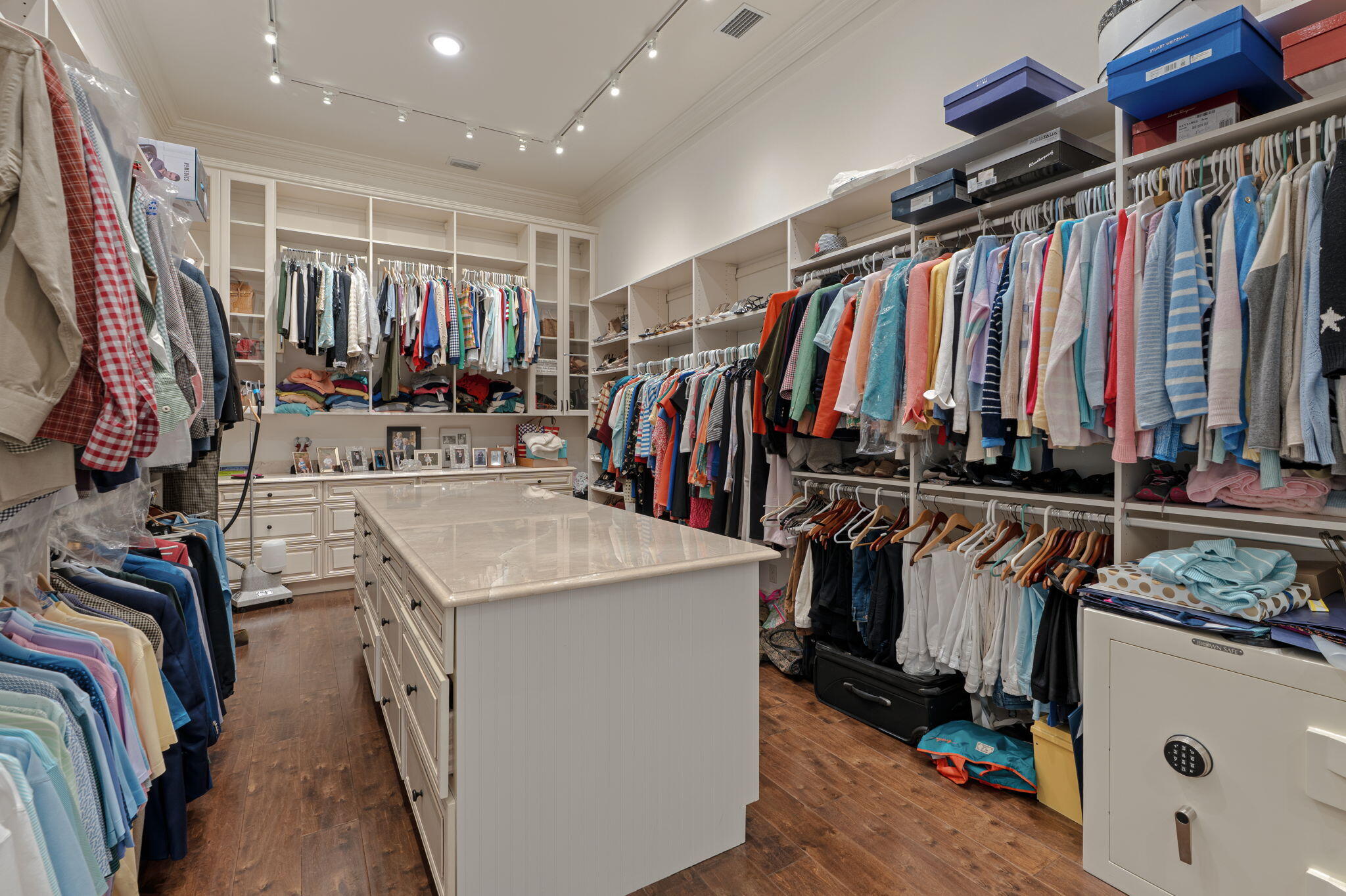 Burnt Pine - Residential