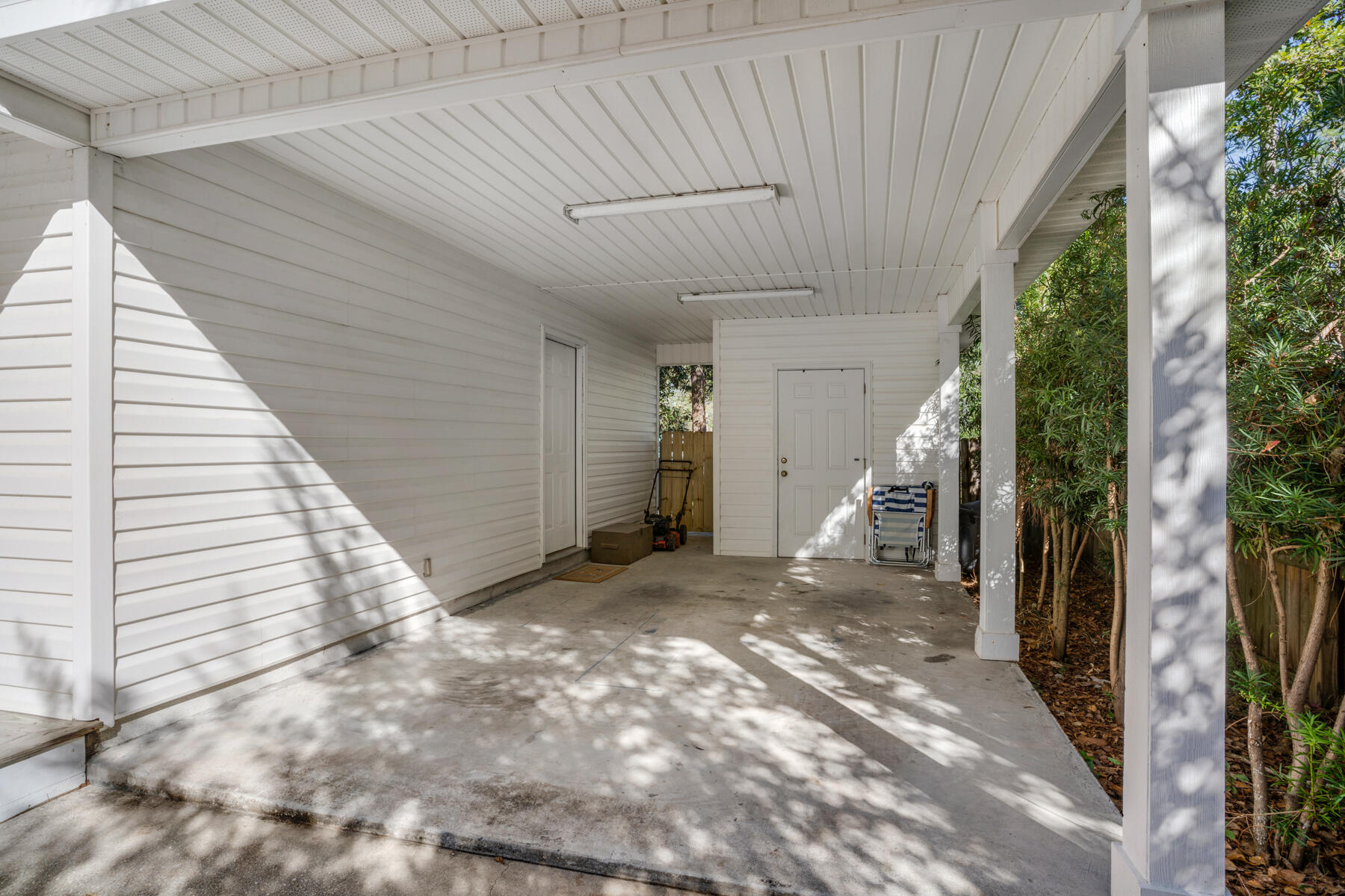 PALMETTO PLANTATION - Residential