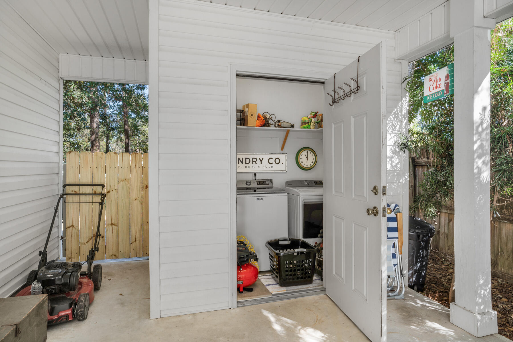 PALMETTO PLANTATION - Residential