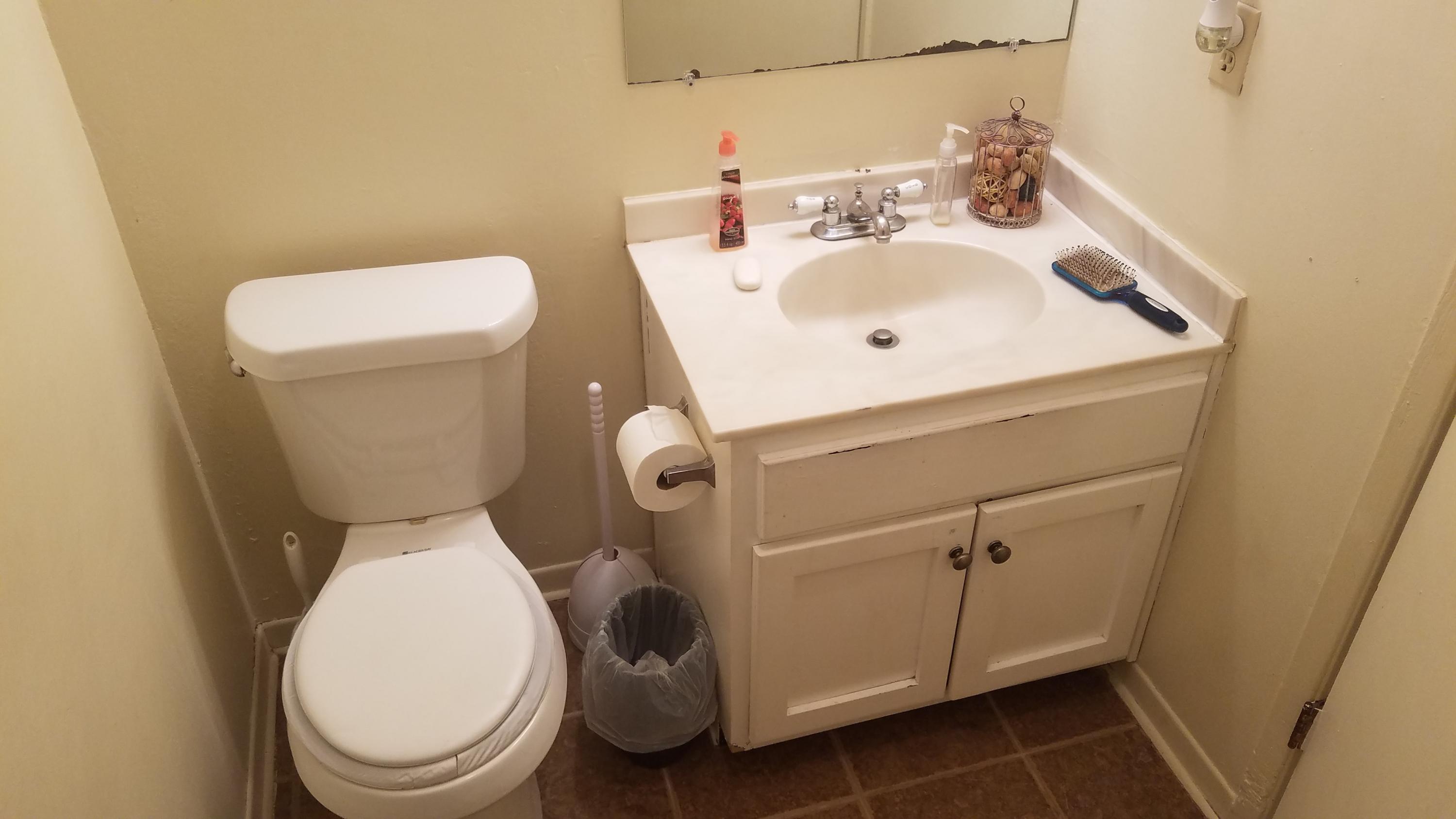 PINE SHADOWS T/H 1ST ADDN - Residential