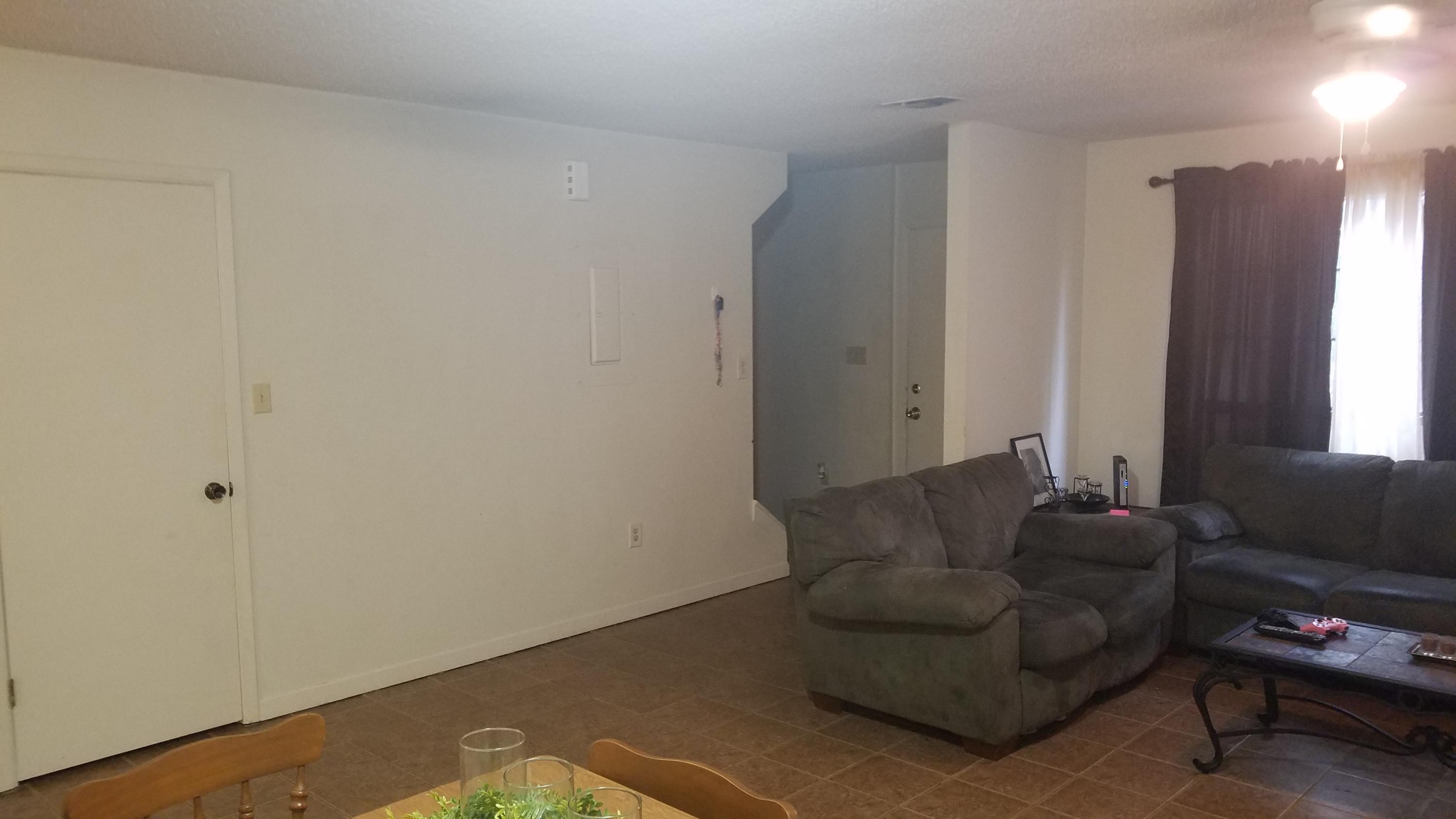 PINE SHADOWS T/H 1ST ADDN - Residential