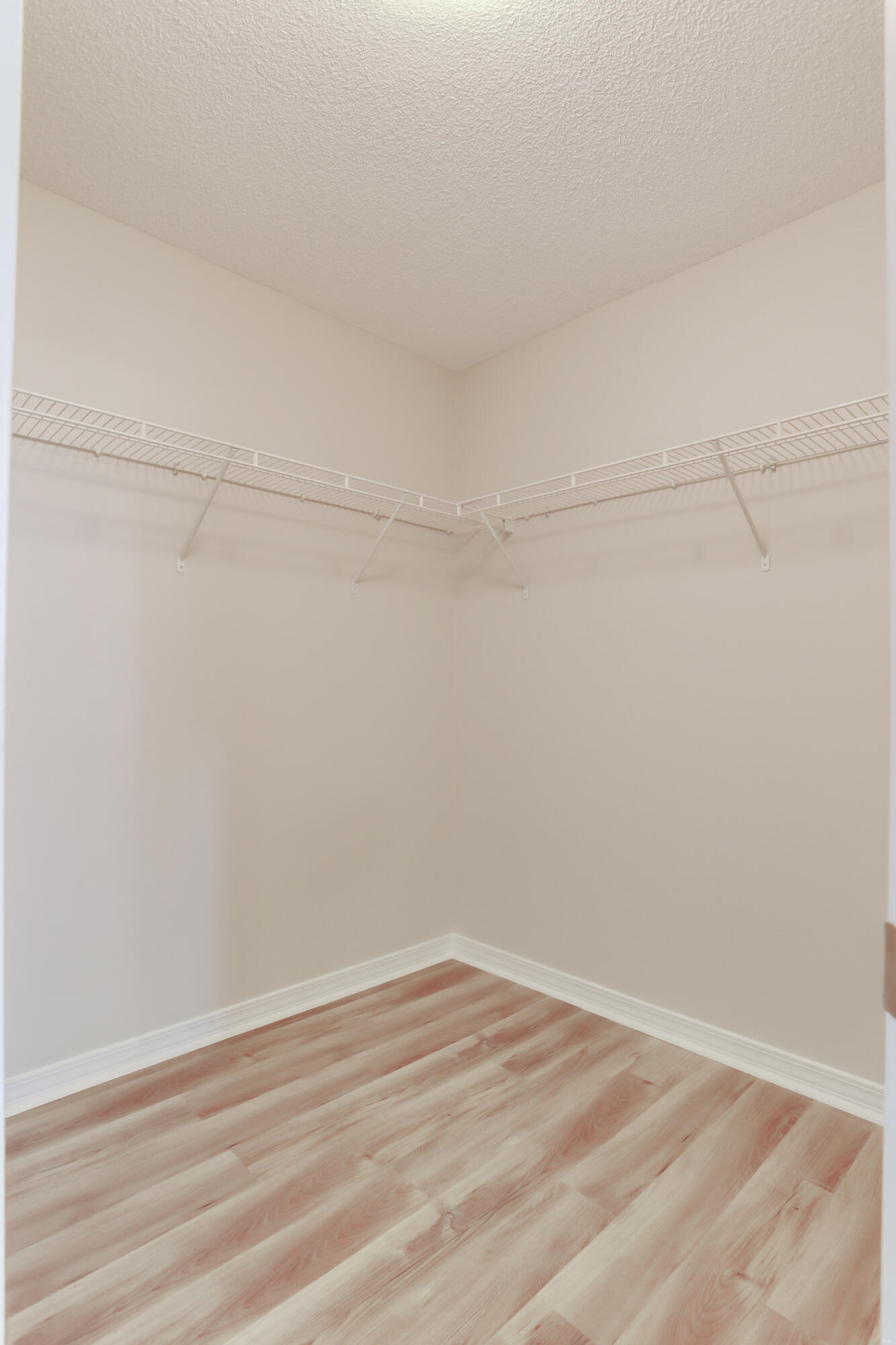 BROOKE ESTATES PH II - Residential