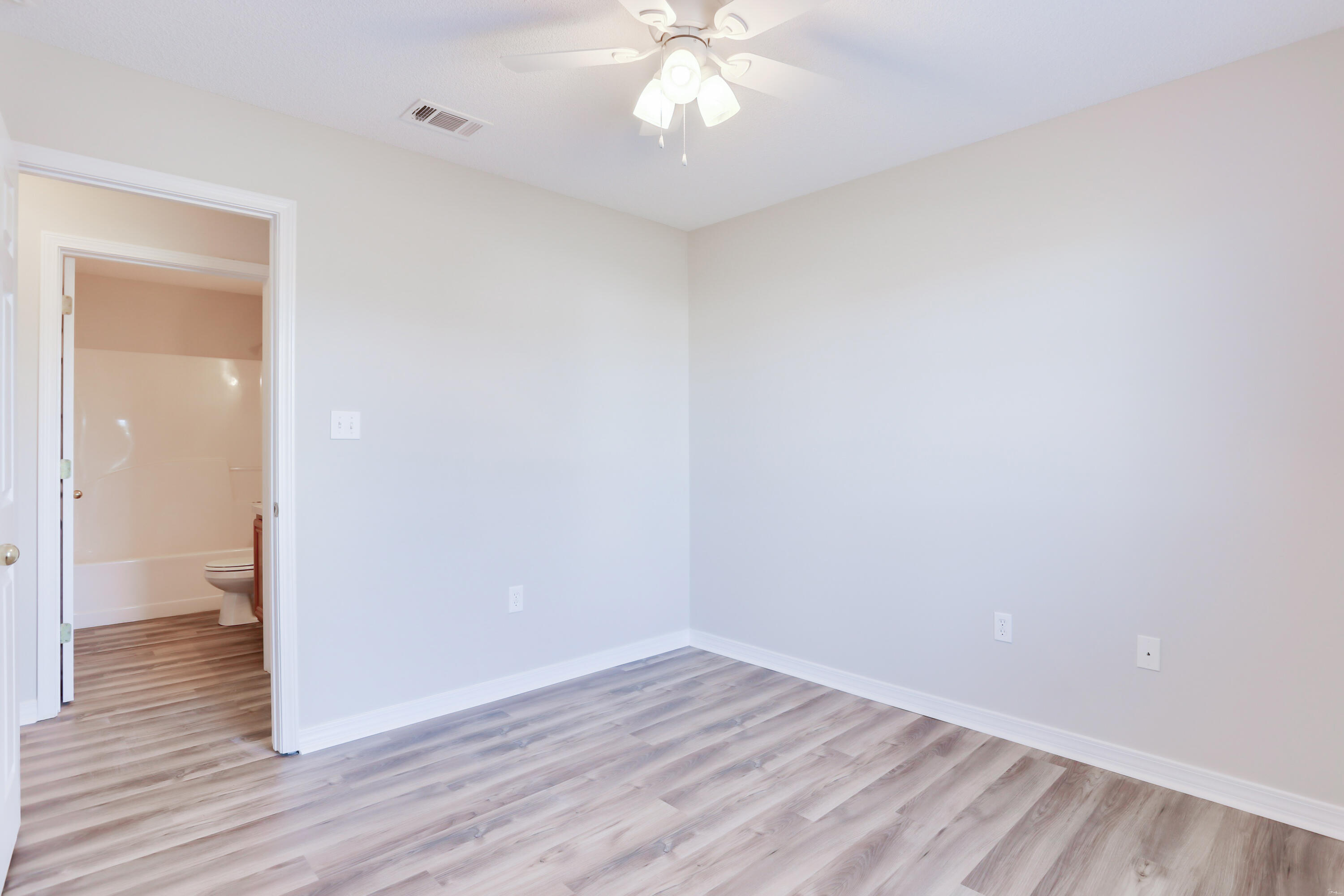 BROOKE ESTATES PH II - Residential