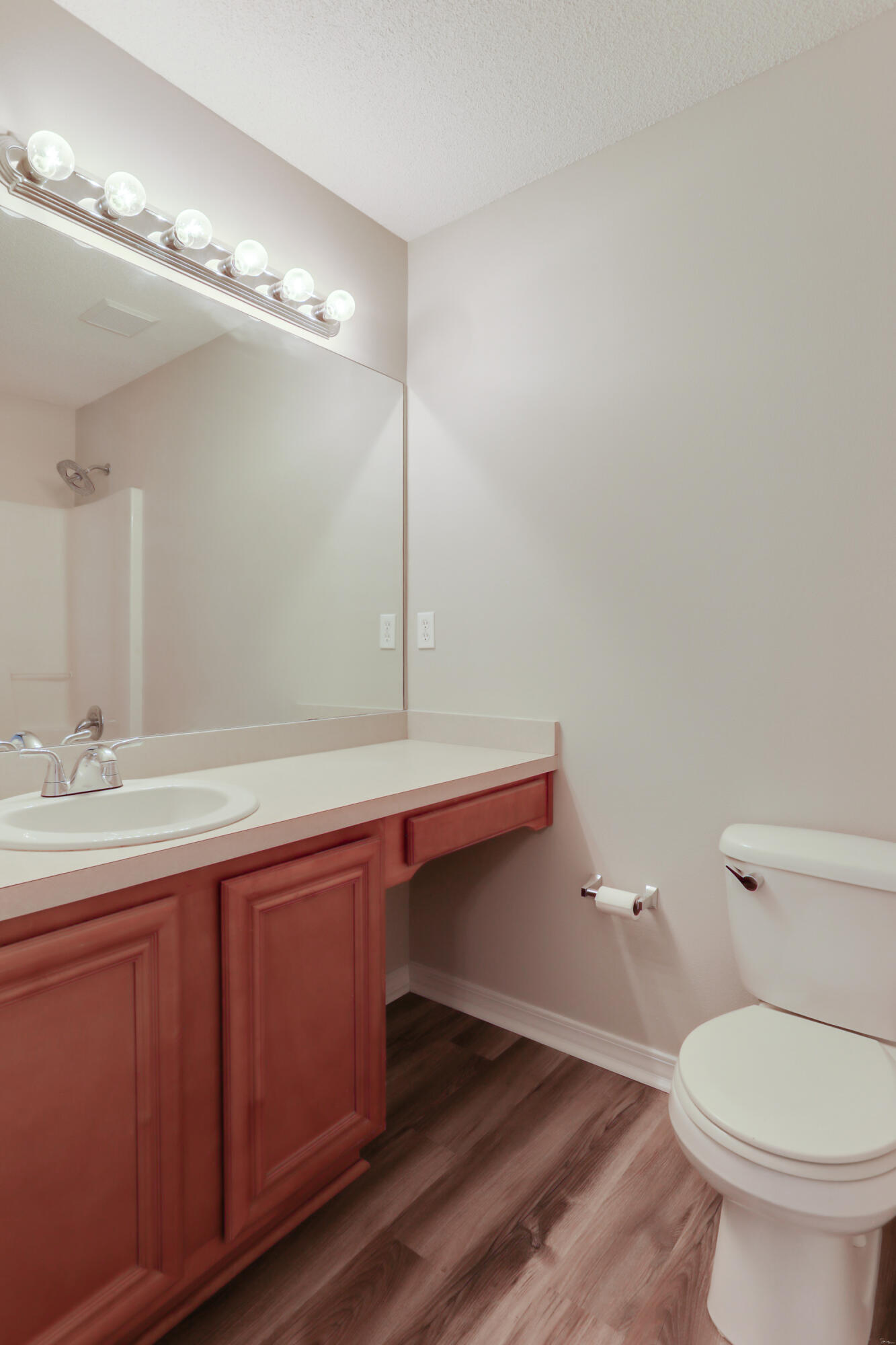 BROOKE ESTATES PH II - Residential