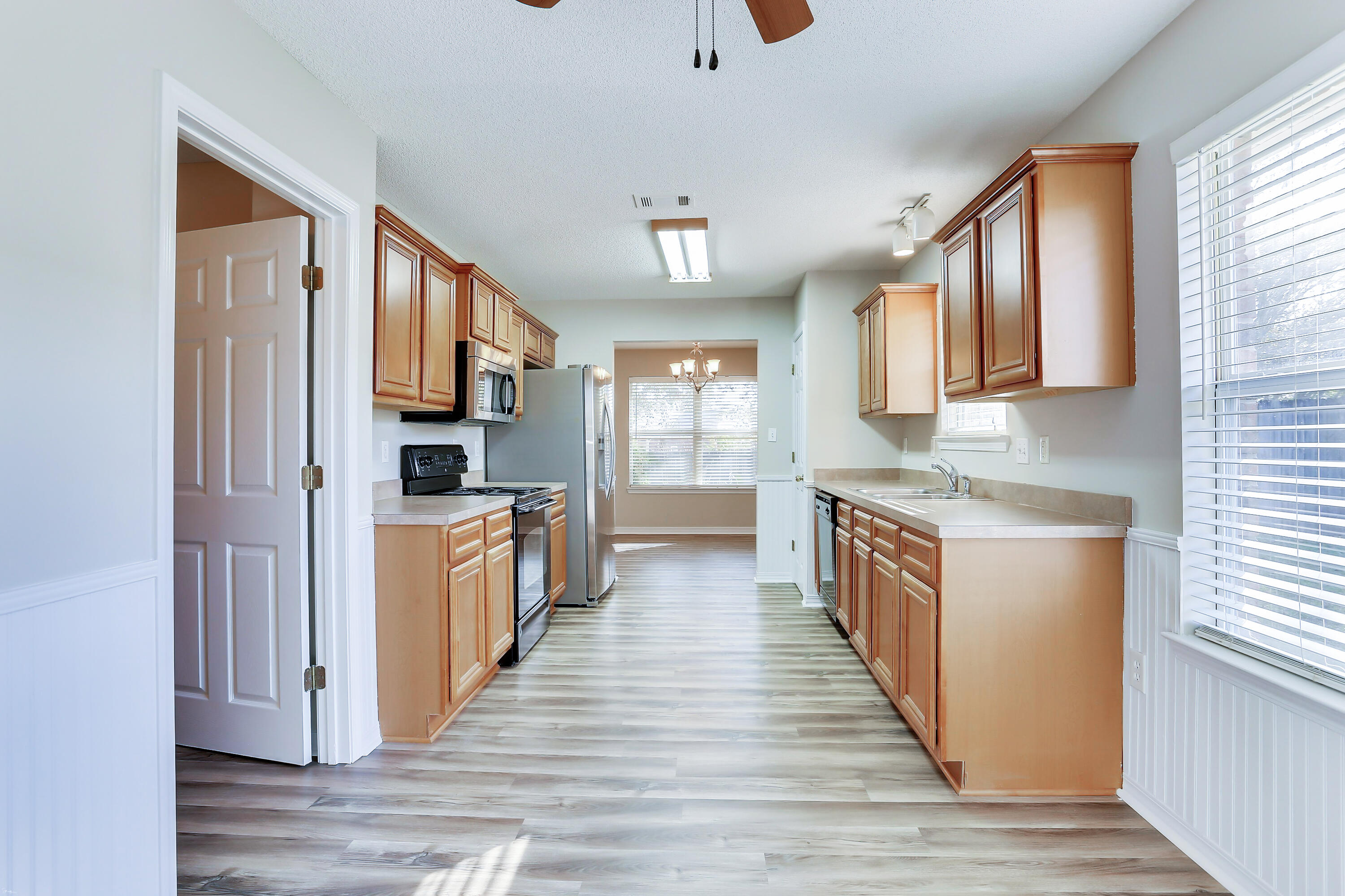 BROOKE ESTATES PH II - Residential