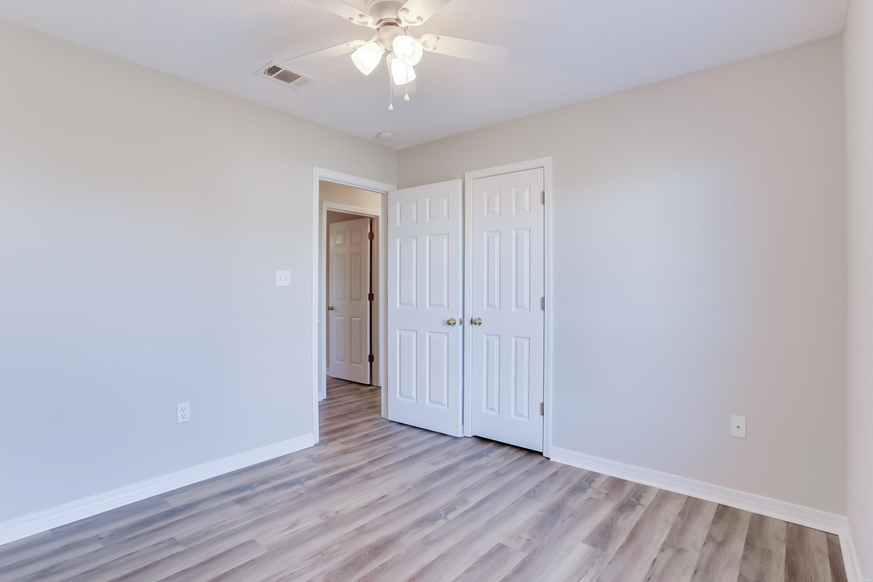 BROOKE ESTATES PH II - Residential