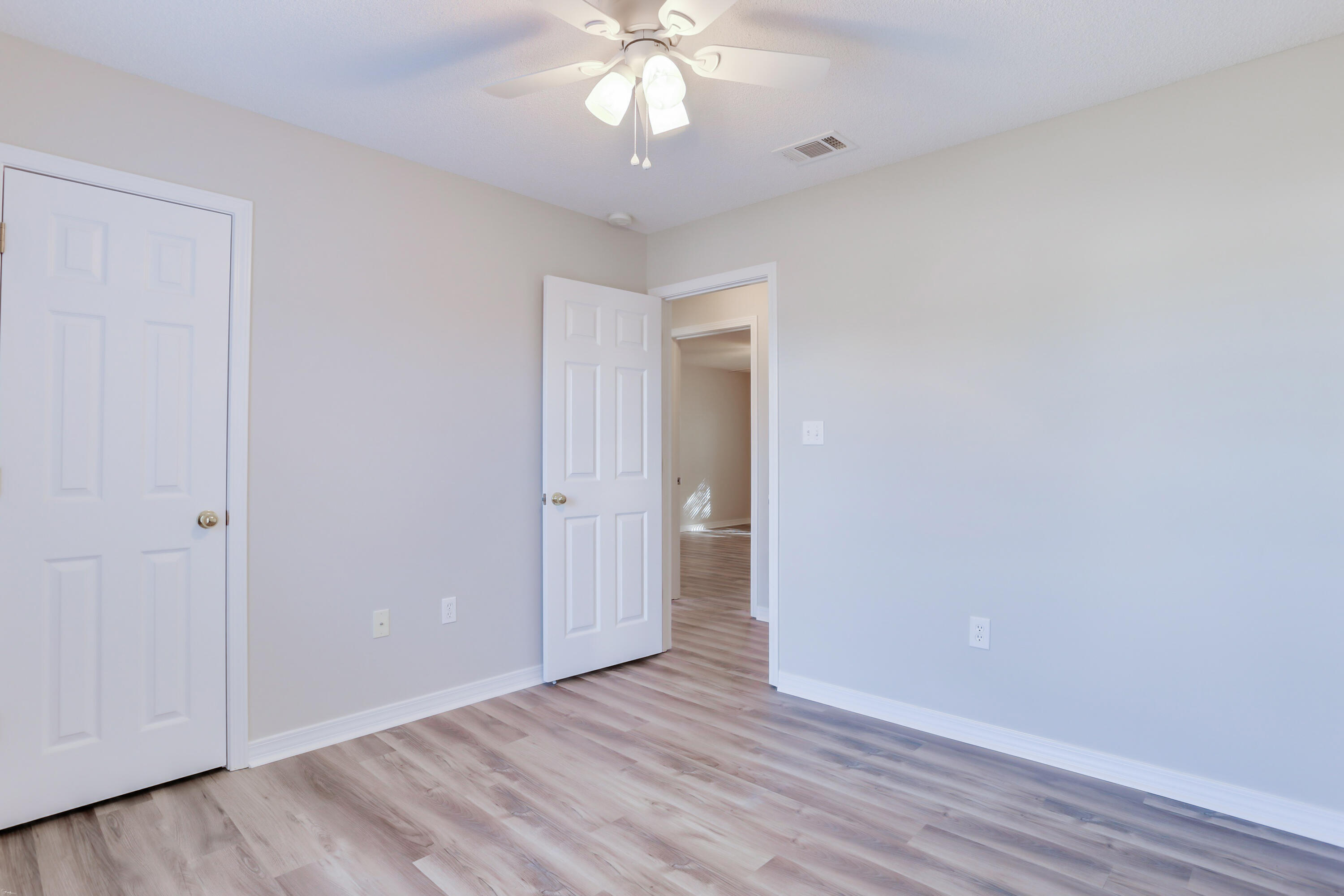 BROOKE ESTATES PH II - Residential