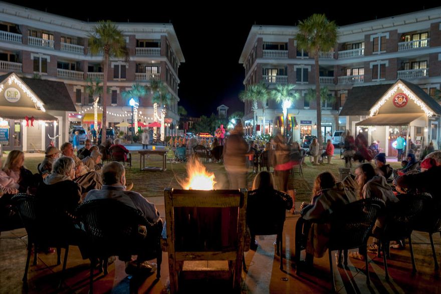 The delightful ''Acorn'' studio is conveniently located in SeaCrest, nestled between Rosemary & Alys Beach, in the Charleston-style Village of South Walton. Tastefully improved with fresh interior paint, new decor and furnishings, and a durable commercial vinyl flooring with a distressed wood effect. Sold furnished & rental ready. The Acorn suite is a perfect & cozy Scenic 30A getaway, offering the amenities of two pools (one heated, the other a 12,000 sqft lagoon-style!), a deeded beach access, & a beach tram. At this location, nearly everything including dining & restaurants, is moments from your front door. Come quickly! All measurements & information are deemed reliable, but should be verified by buyer.