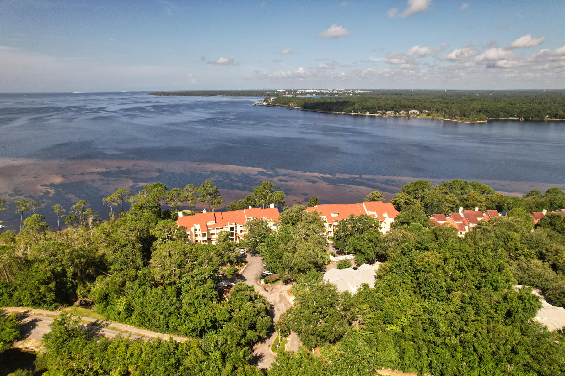 BAYSIDE VILLAS CONDO - Residential