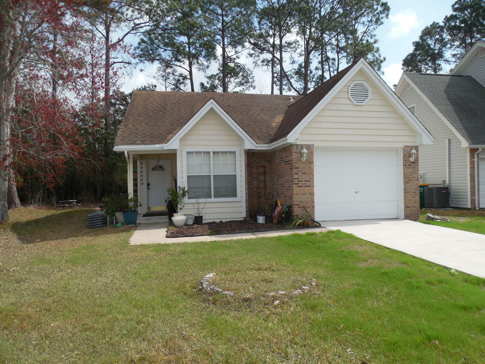 YORKTOWN AT WILLOW BEND - Residential