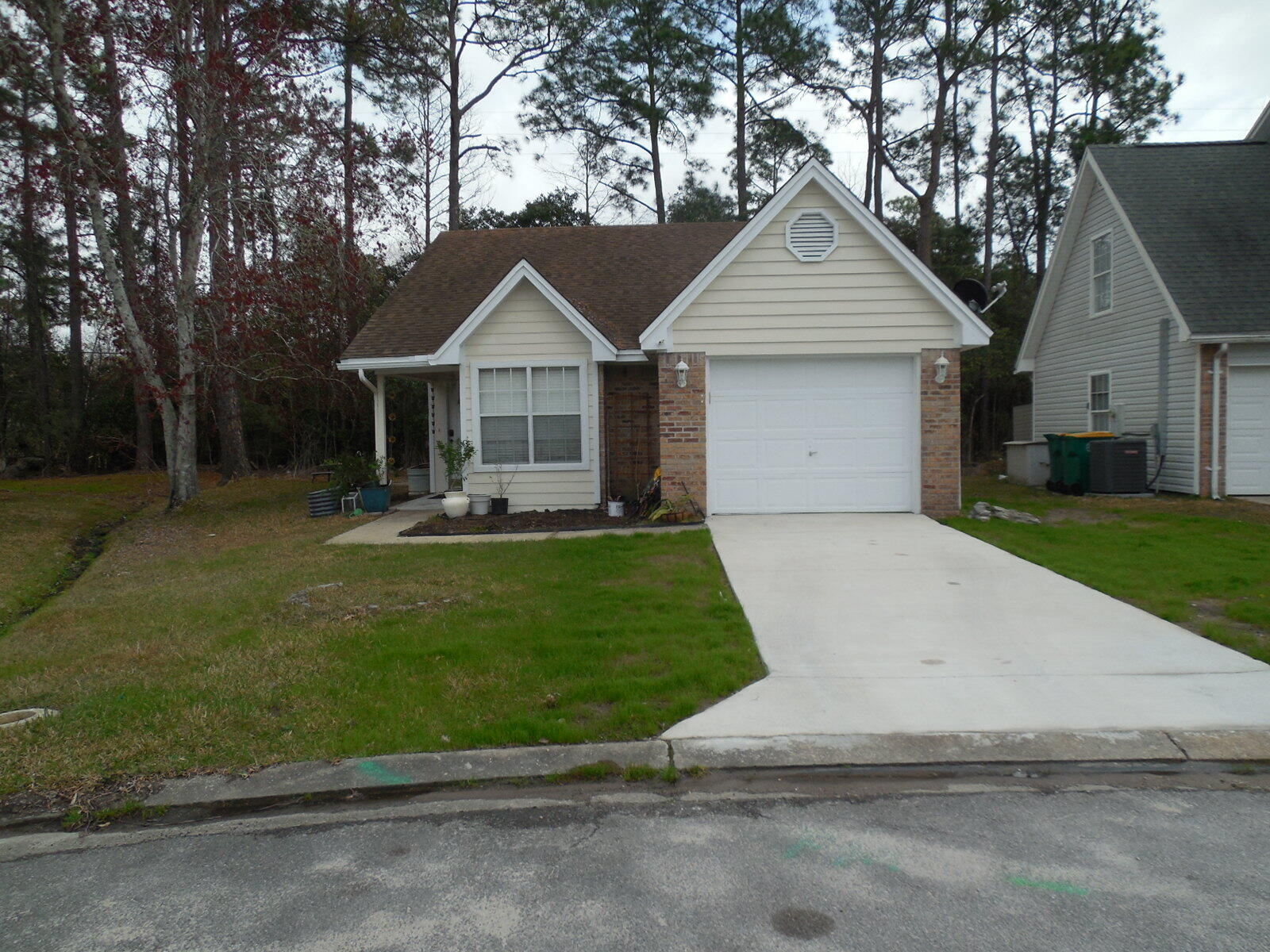 YORKTOWN AT WILLOW BEND - Residential