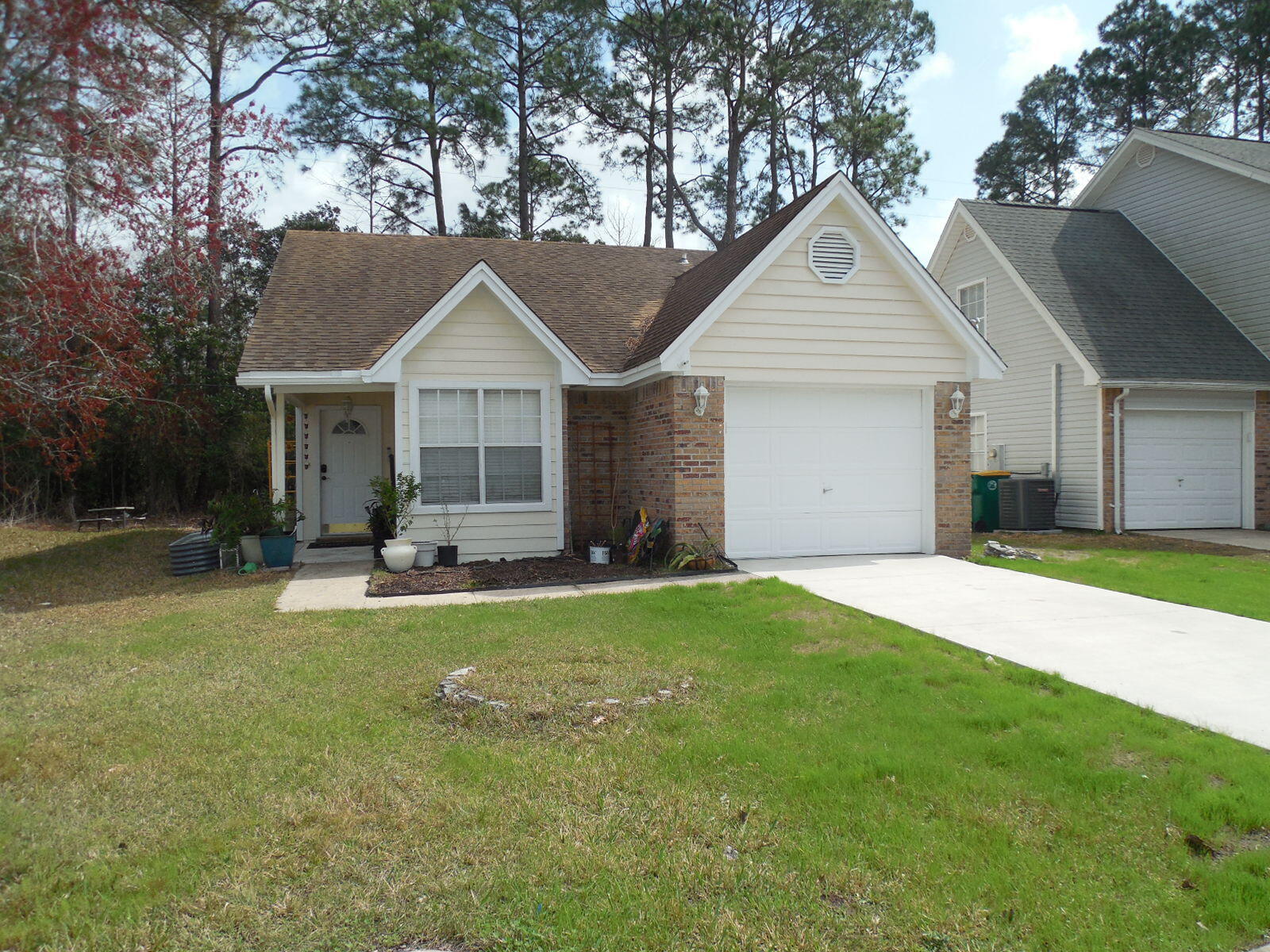 YORKTOWN AT WILLOW BEND - Residential