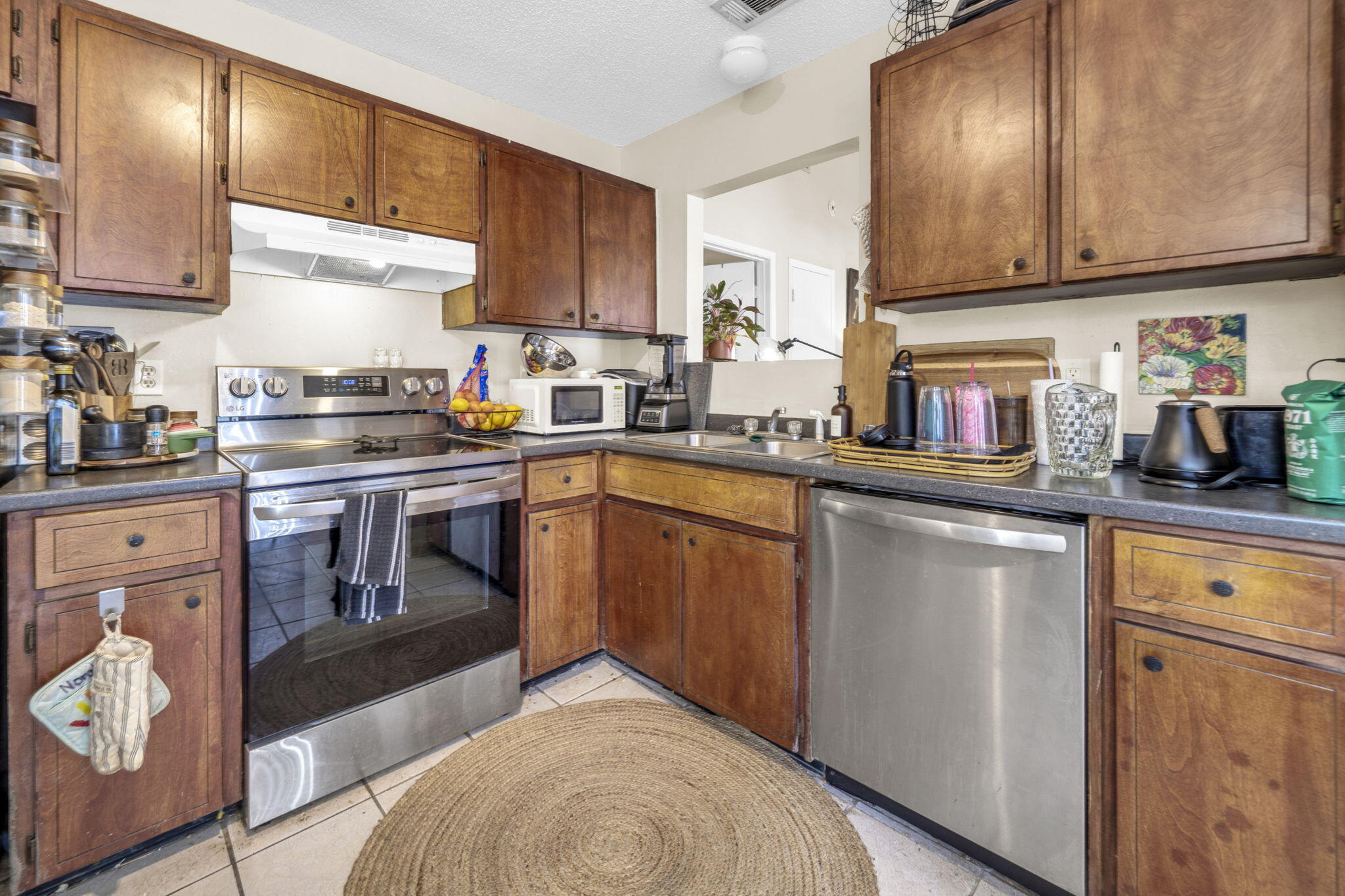 YORKTOWN AT WILLOW BEND - Residential