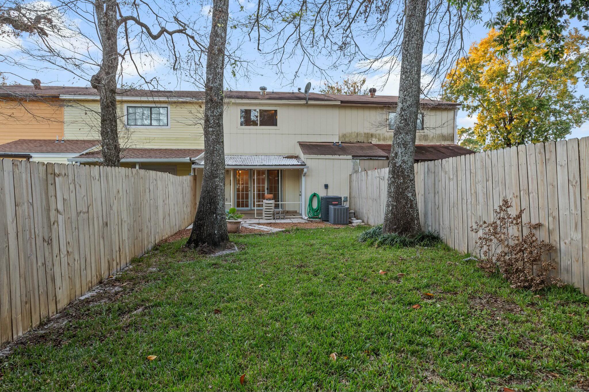 PARKWOOD TERRACE - Residential