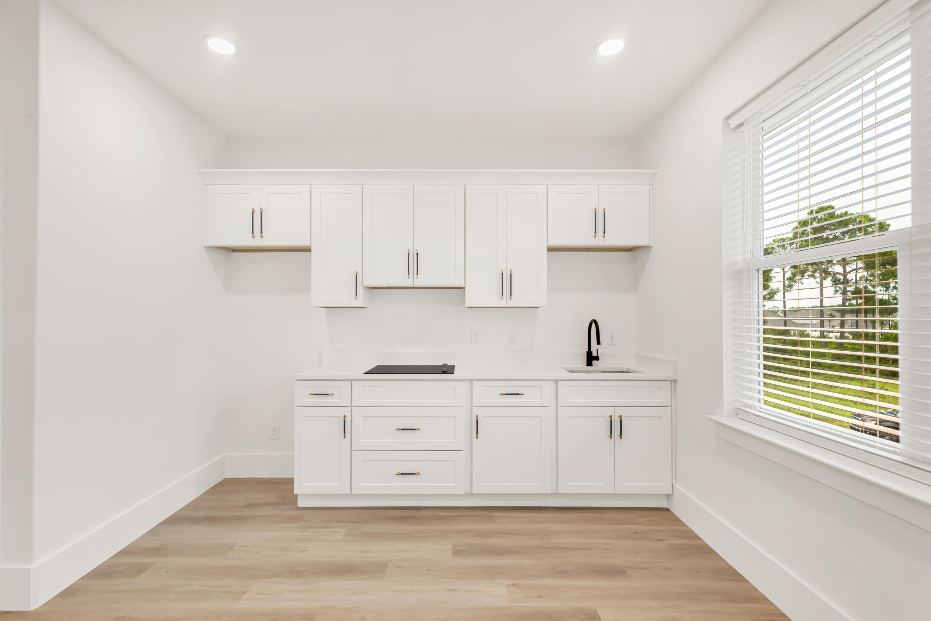 SHELTER COVE ESTATES - Residential
