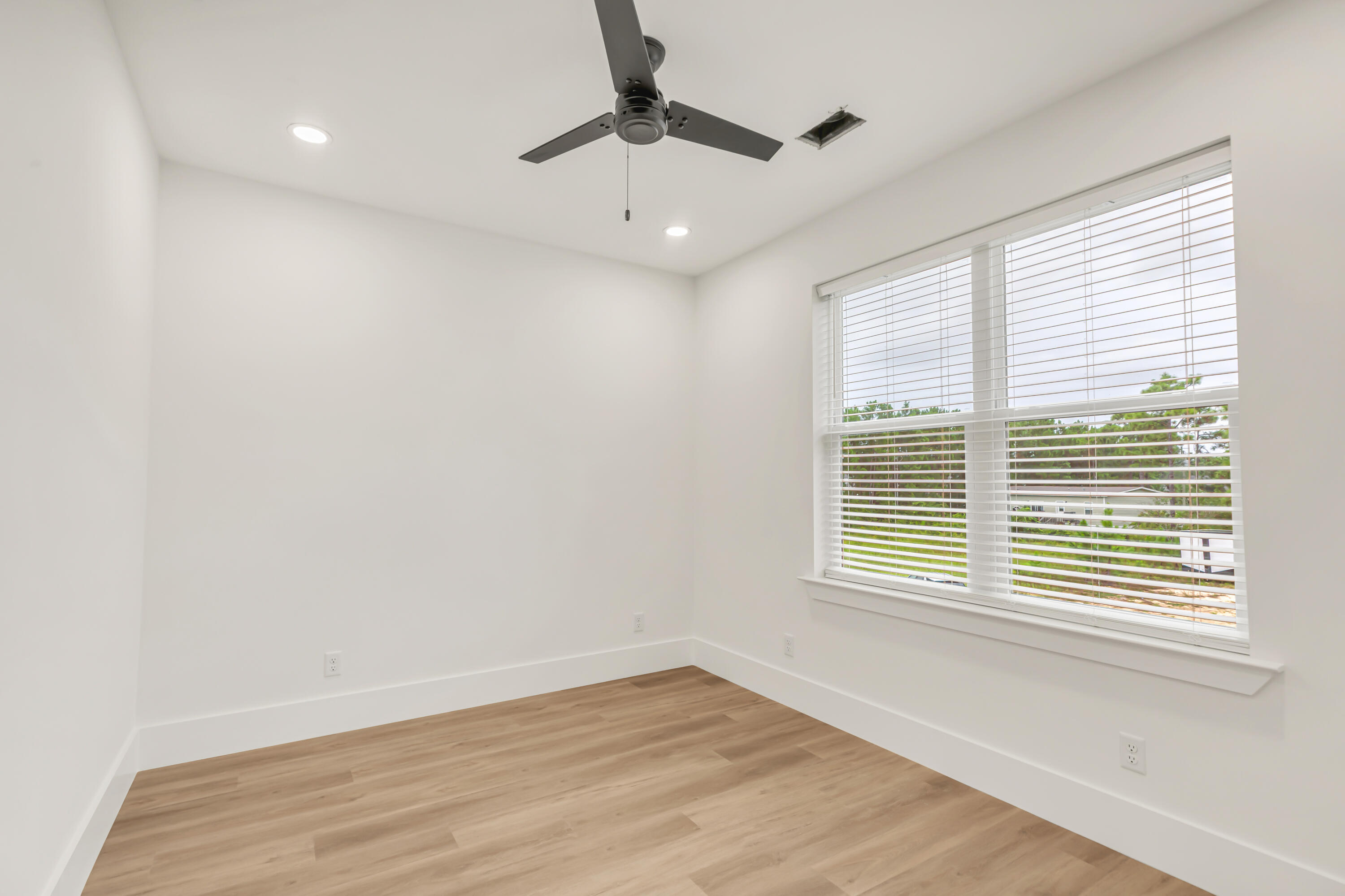 SHELTER COVE ESTATES - Residential