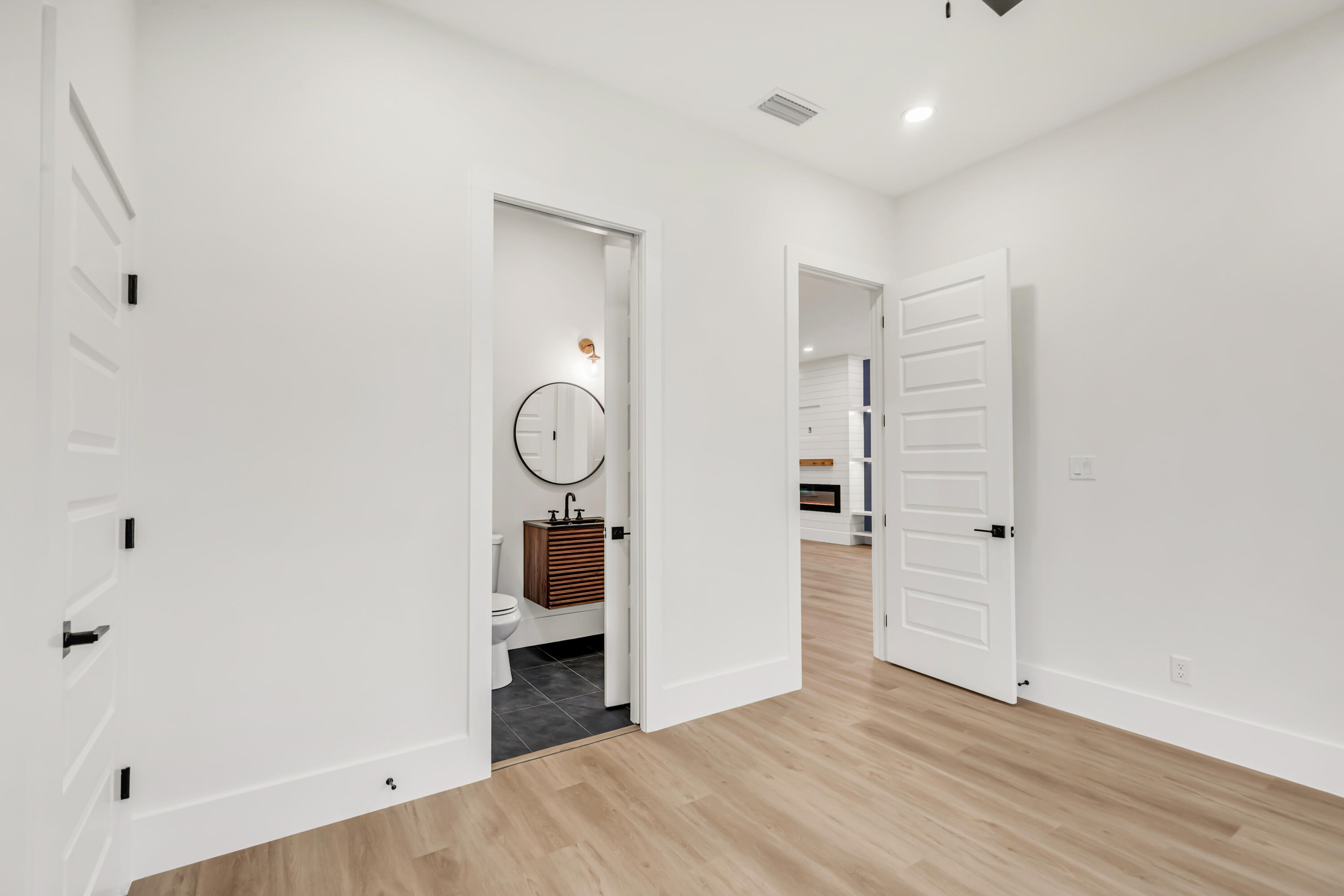 SHELTER COVE ESTATES - Residential