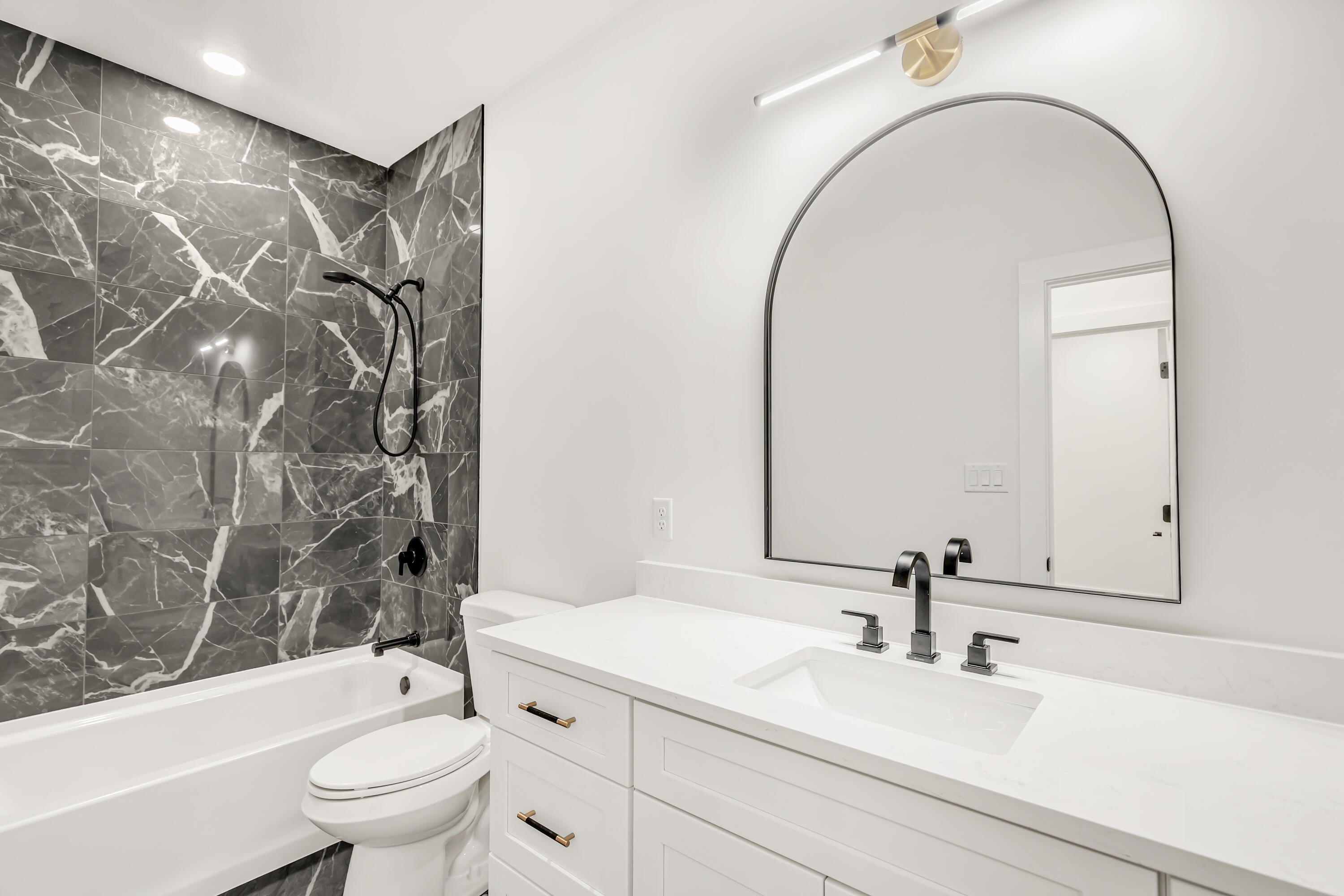 SHELTER COVE ESTATES - Residential