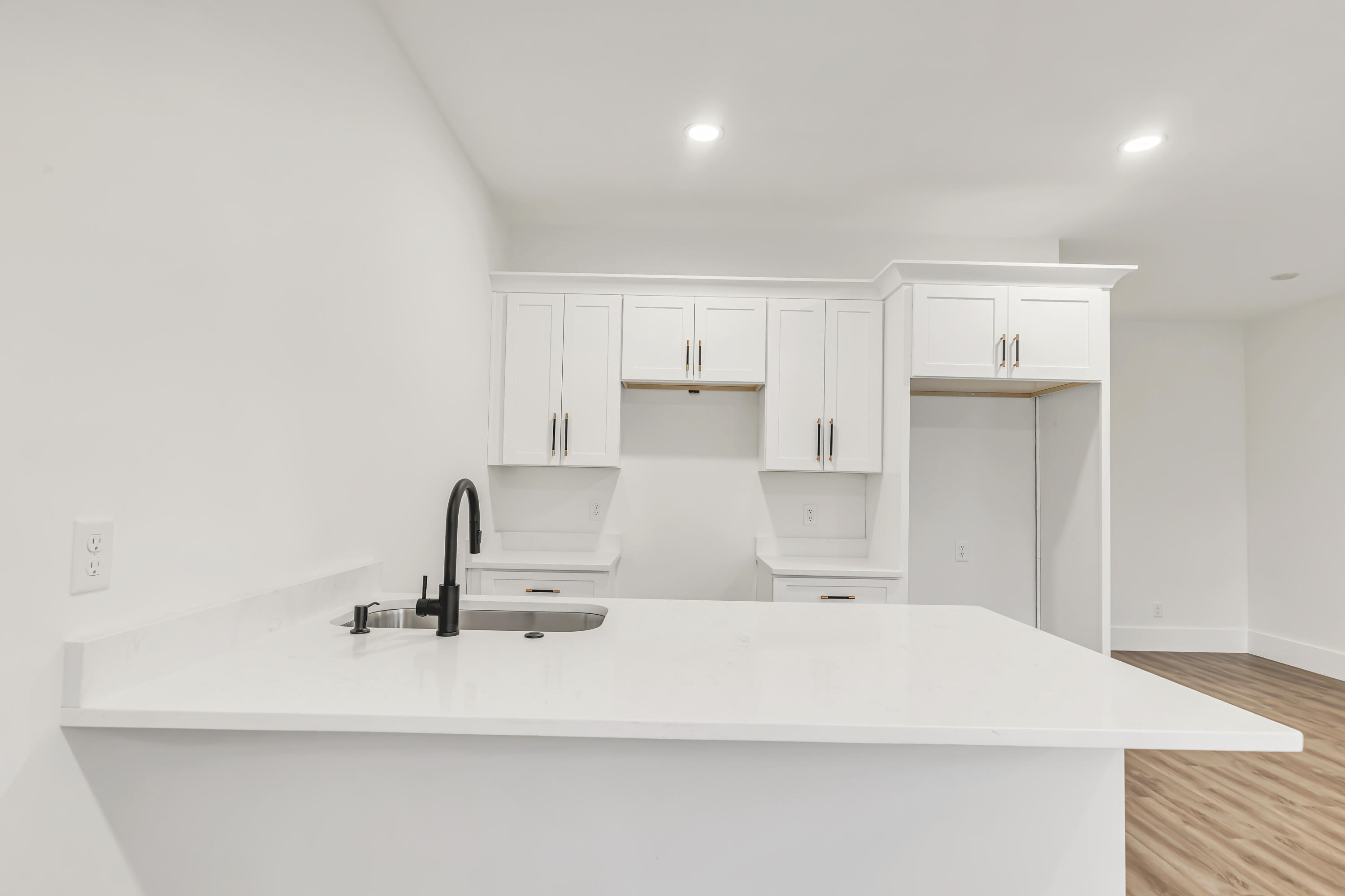 SHELTER COVE ESTATES - Residential