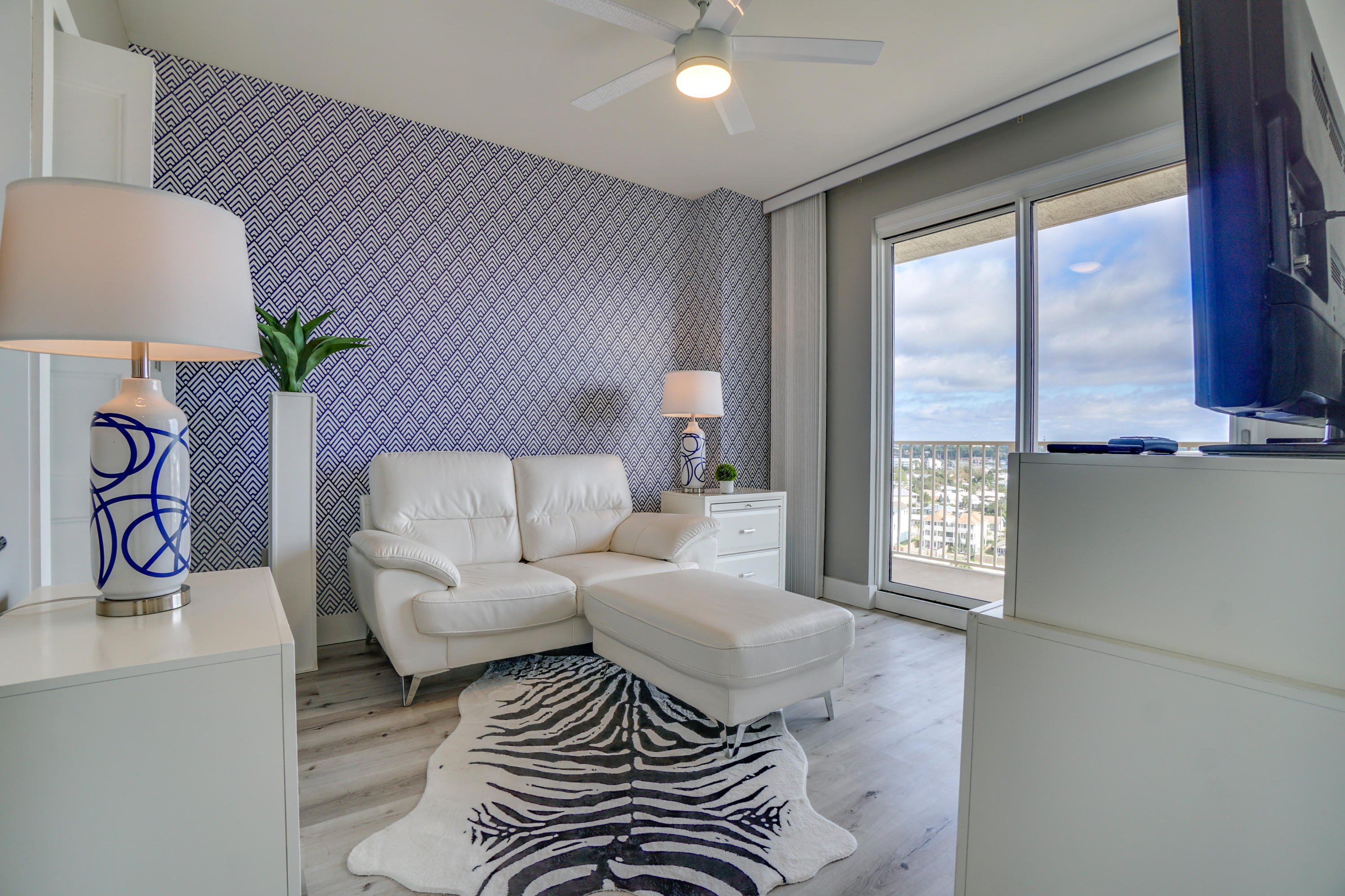 TREASURE ISLAND - Residential