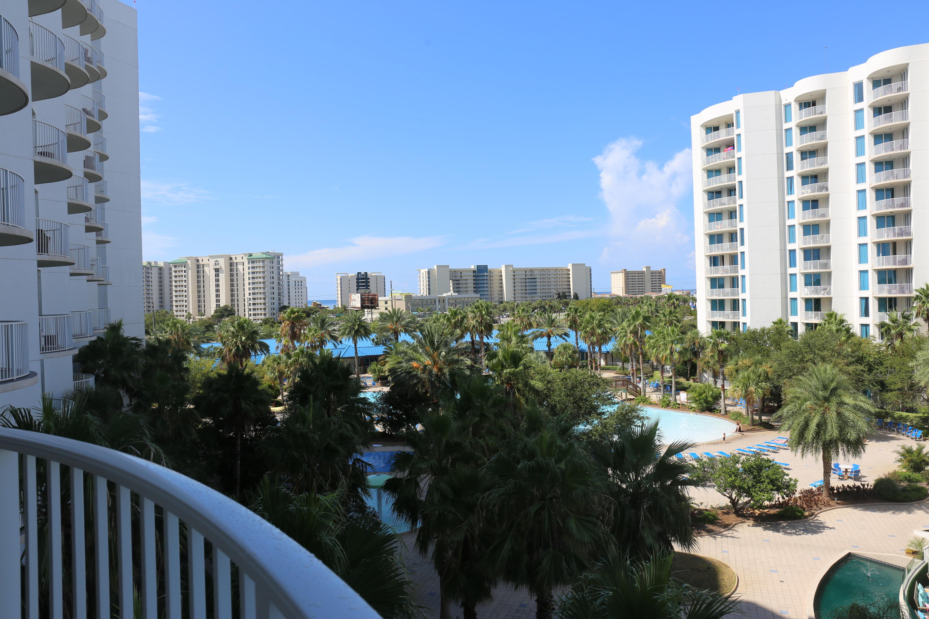 THE PALMS OF DESTIN - Residential