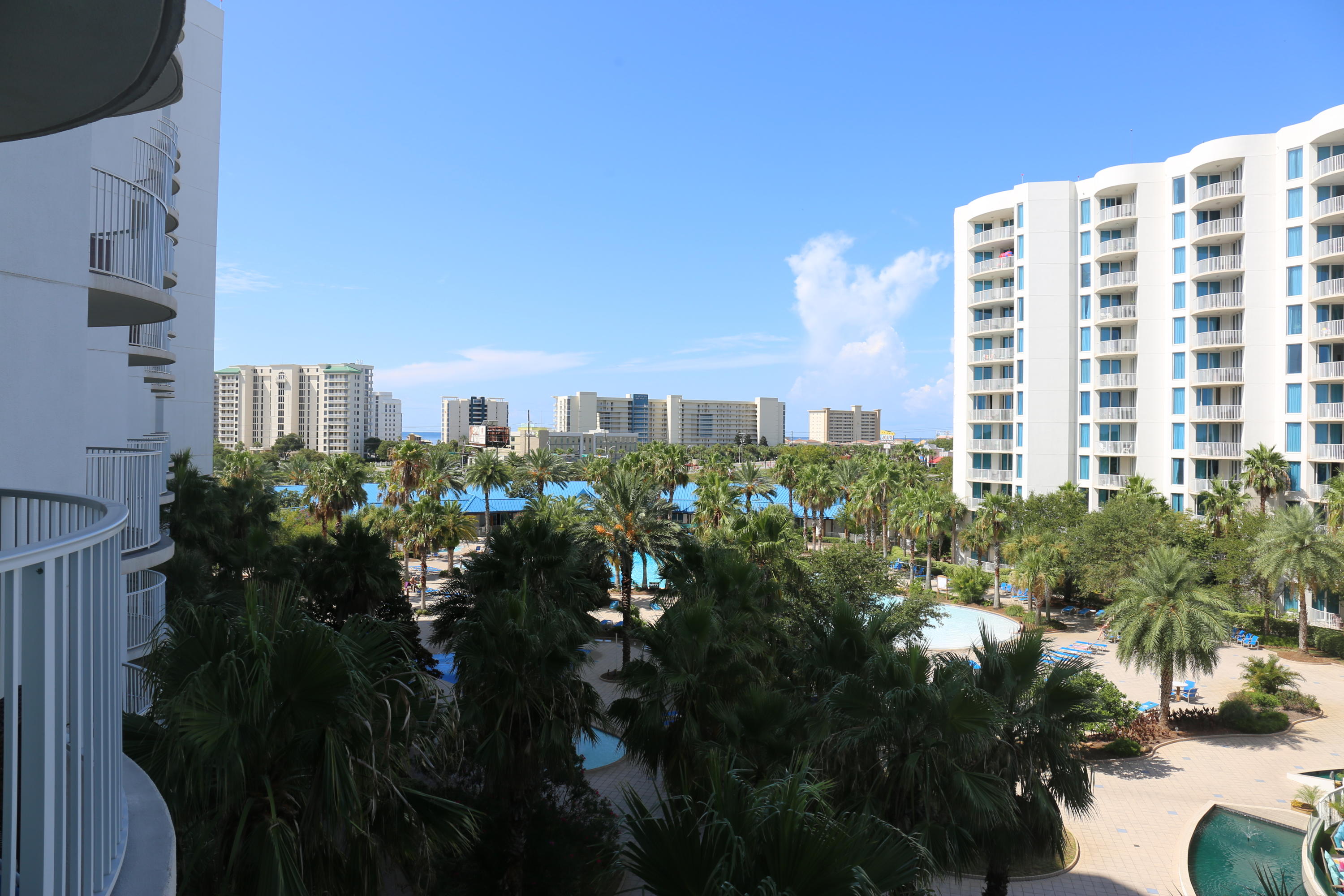 THE PALMS OF DESTIN - Residential