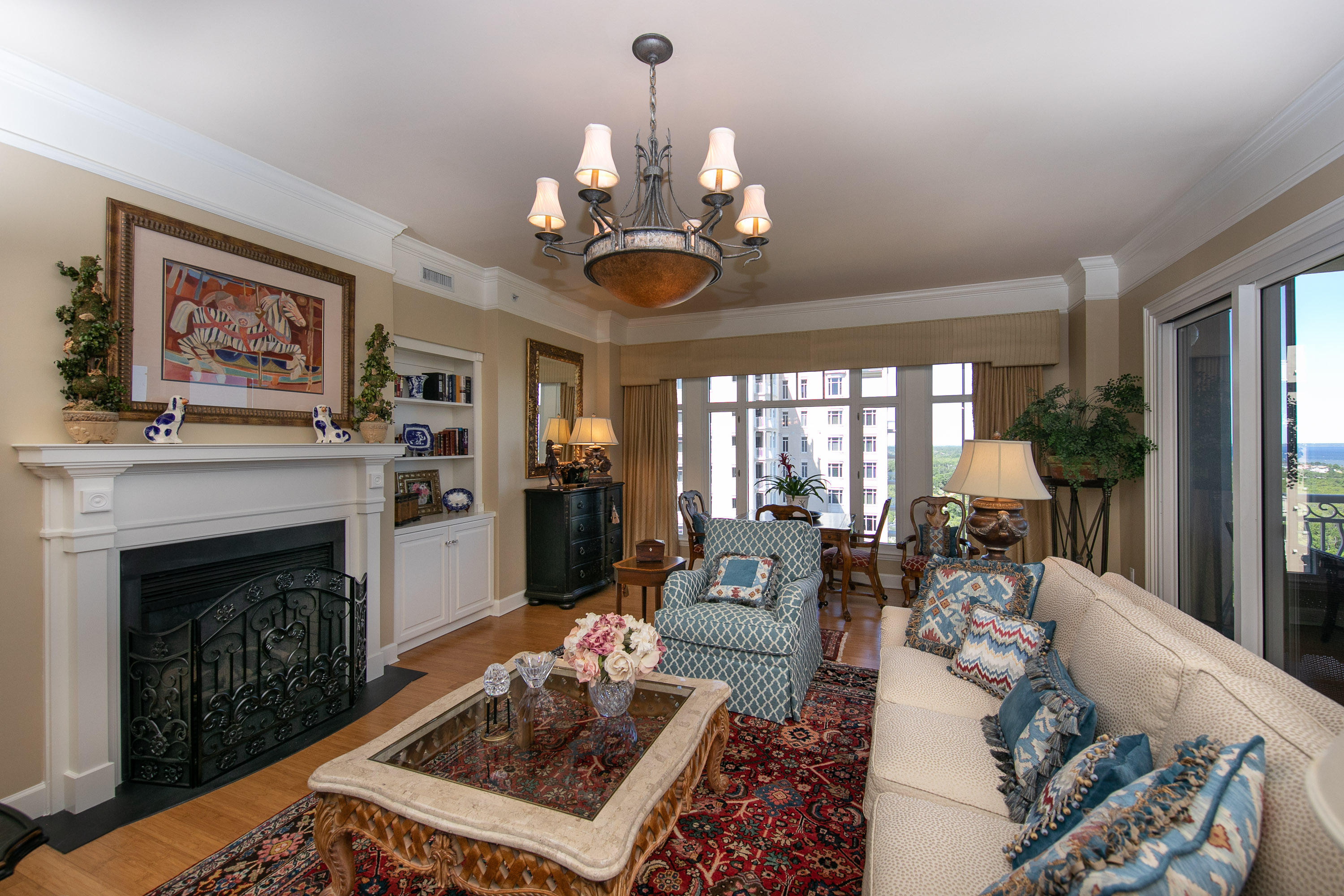 ONE WATER PLACE AT KELLY PLANTATION - Residential