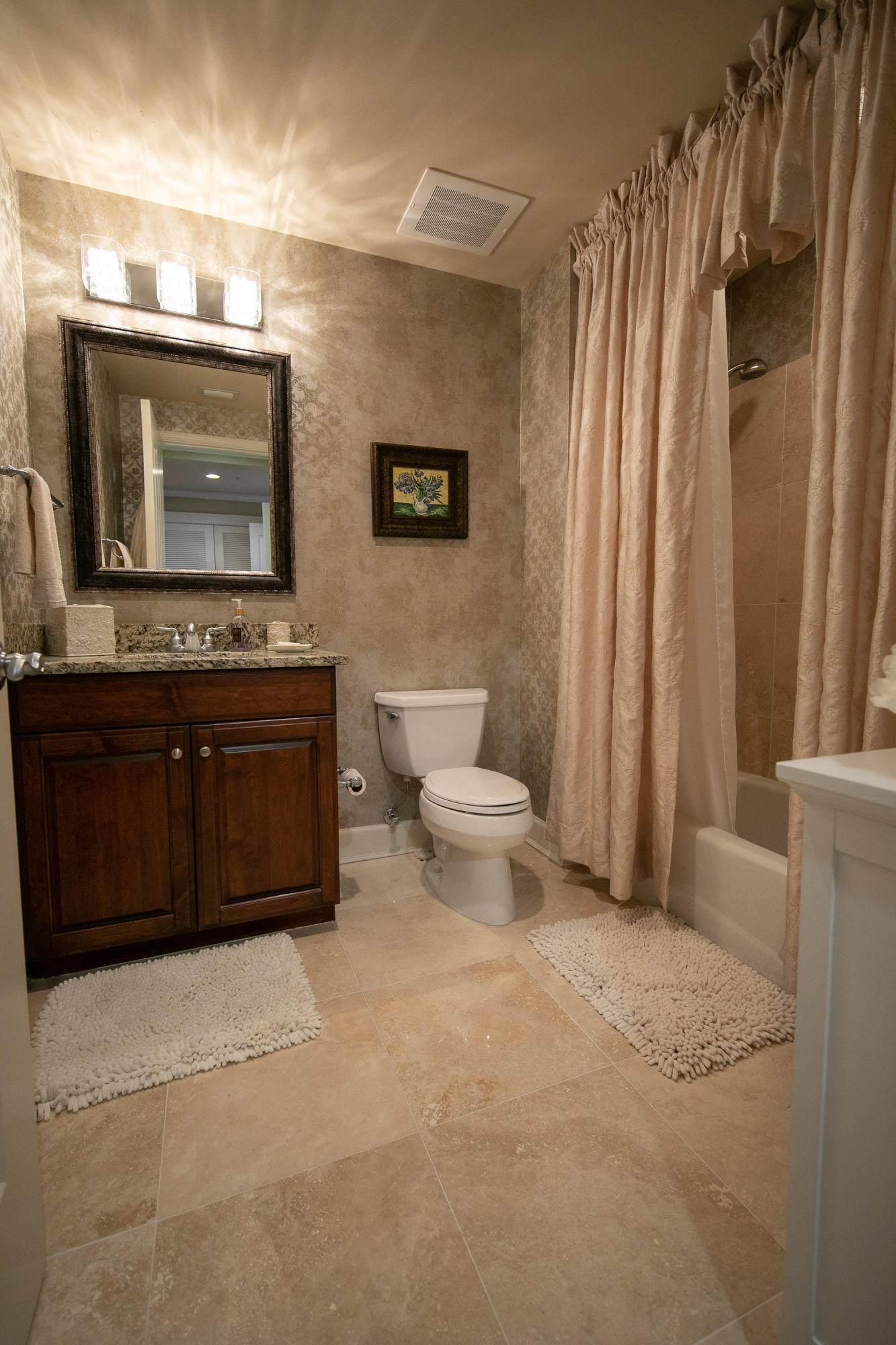 ONE WATER PLACE AT KELLY PLANTATION - Residential