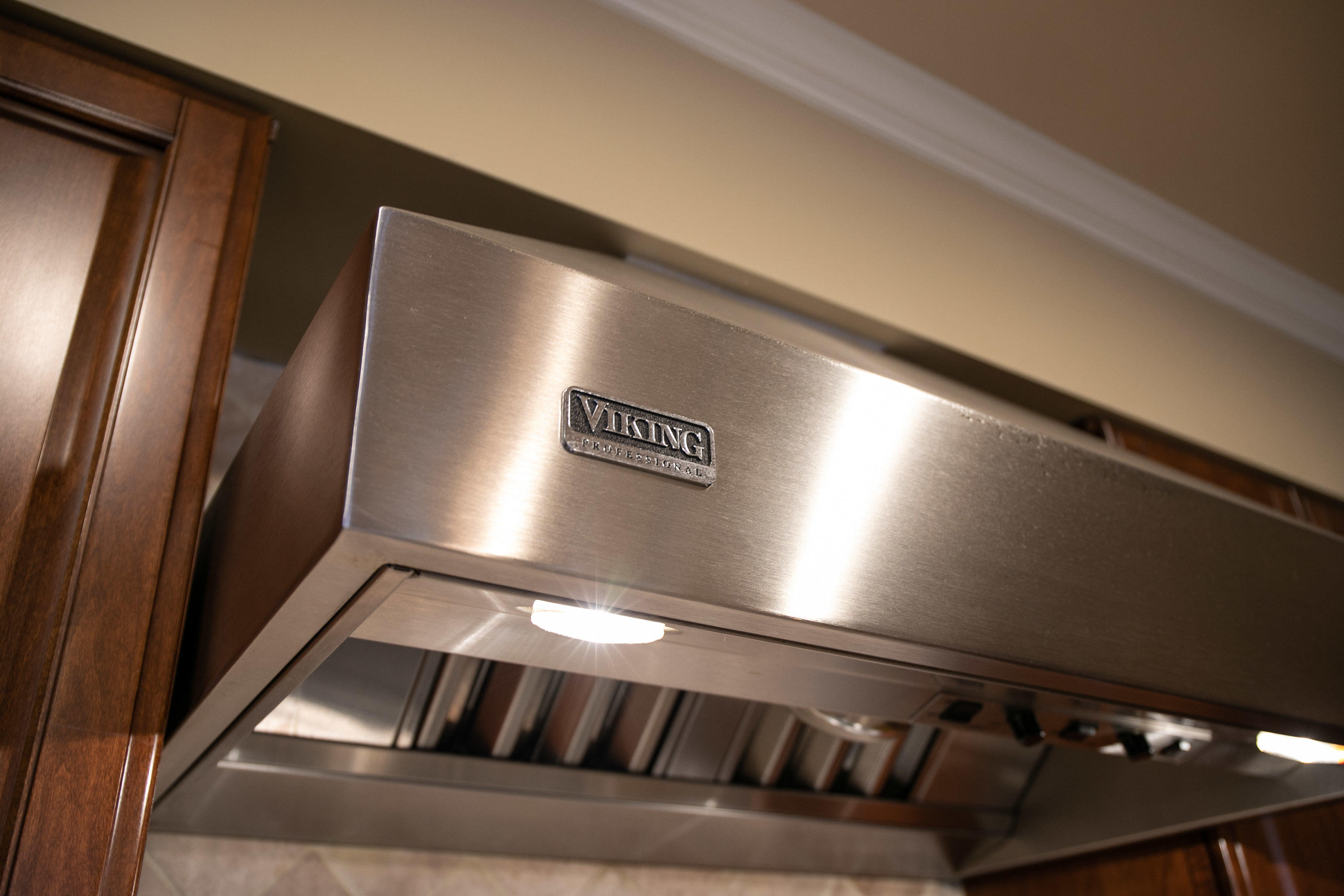 ONE WATER PLACE AT KELLY PLANTATION - Residential