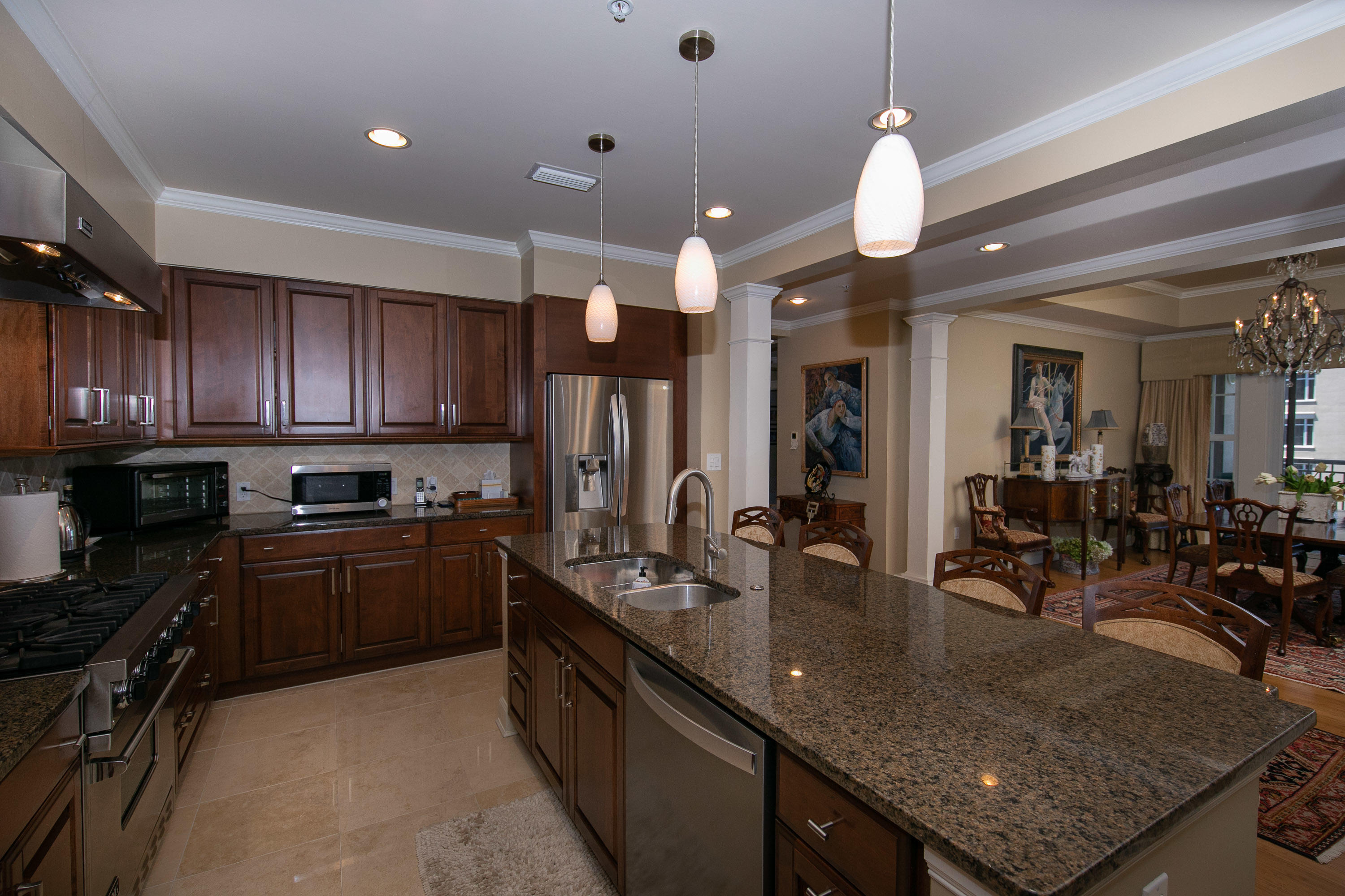 ONE WATER PLACE AT KELLY PLANTATION - Residential