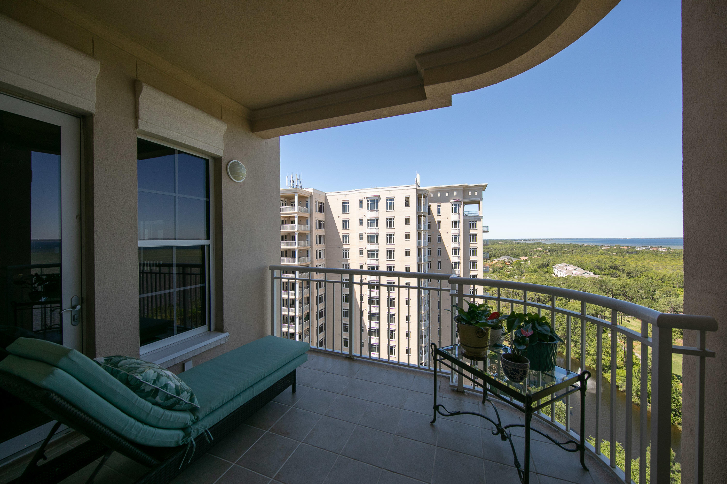 ONE WATER PLACE AT KELLY PLANTATION - Residential