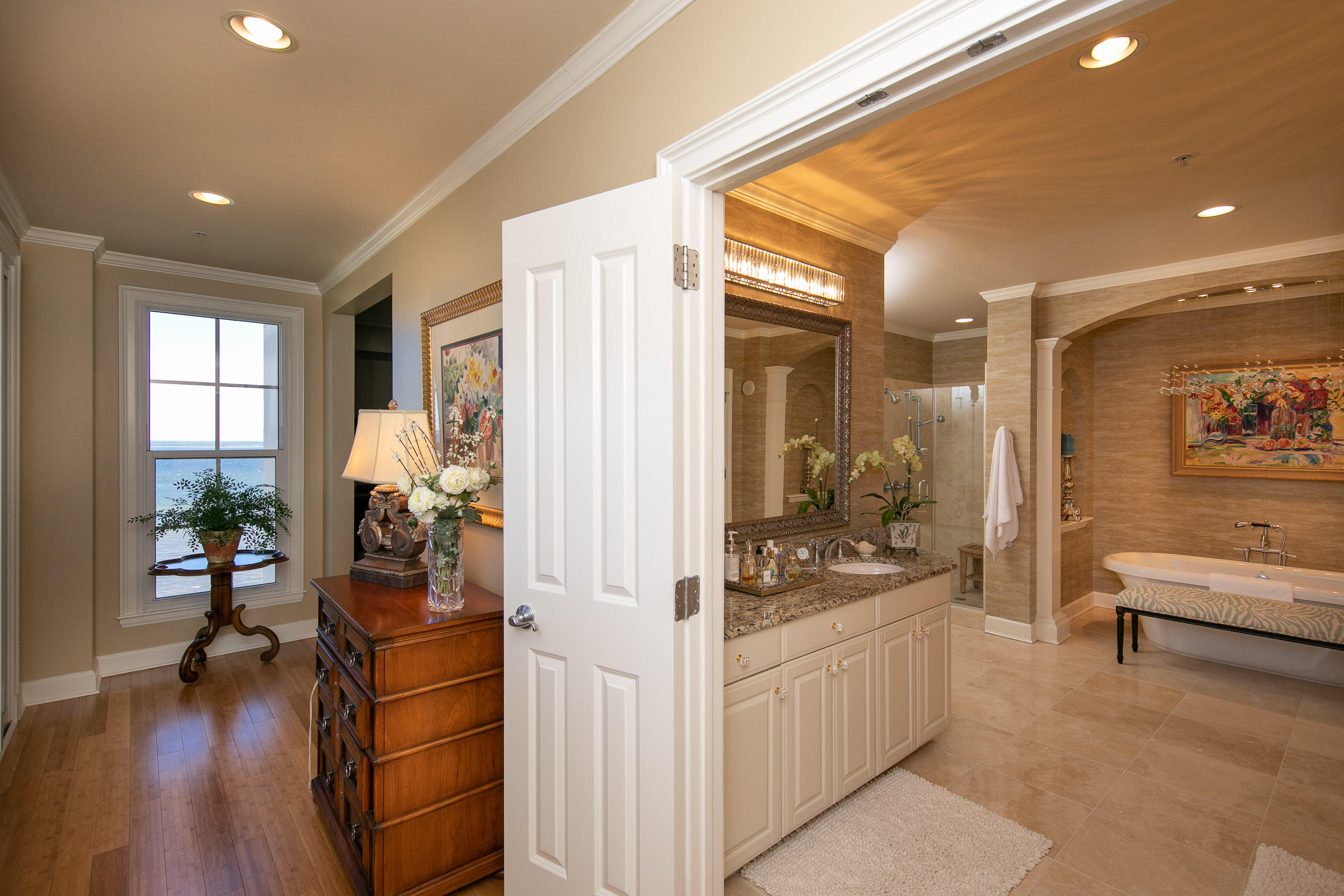 ONE WATER PLACE AT KELLY PLANTATION - Residential