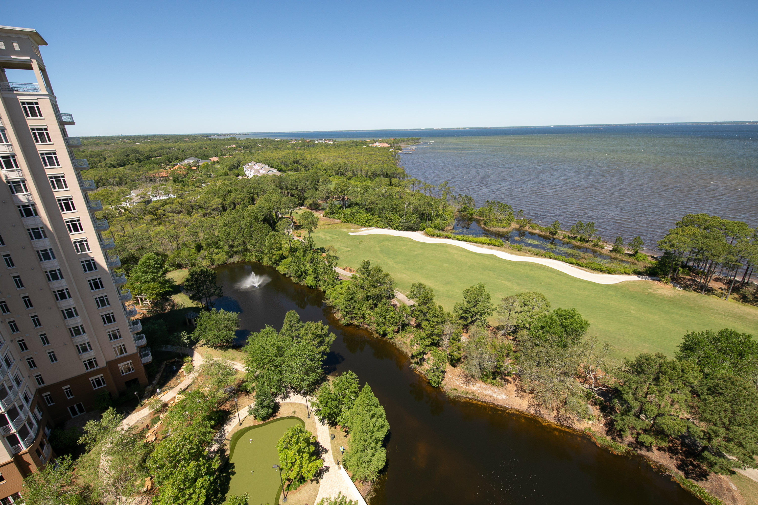ONE WATER PLACE AT KELLY PLANTATION - Residential