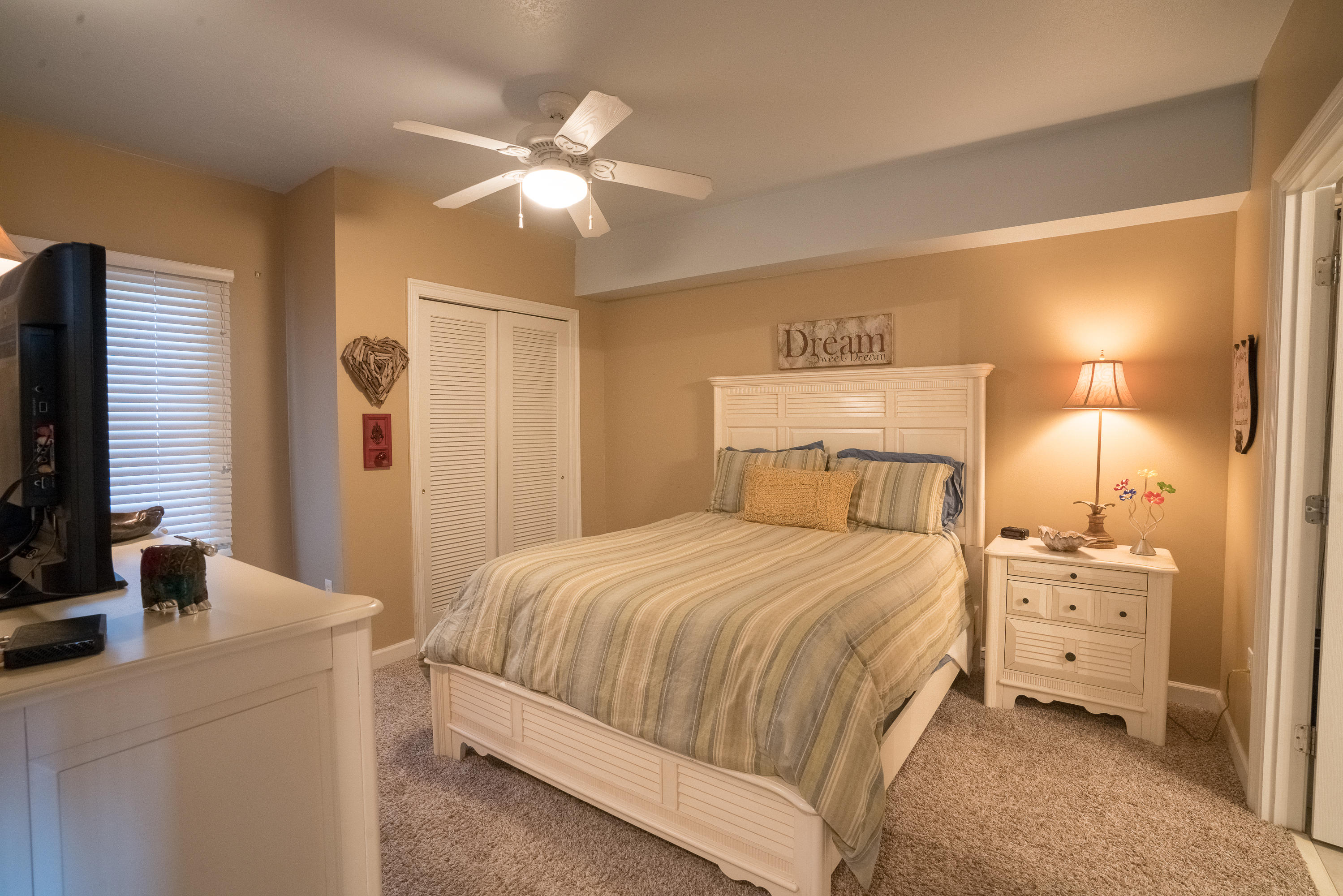 STERLING SHORES - Residential