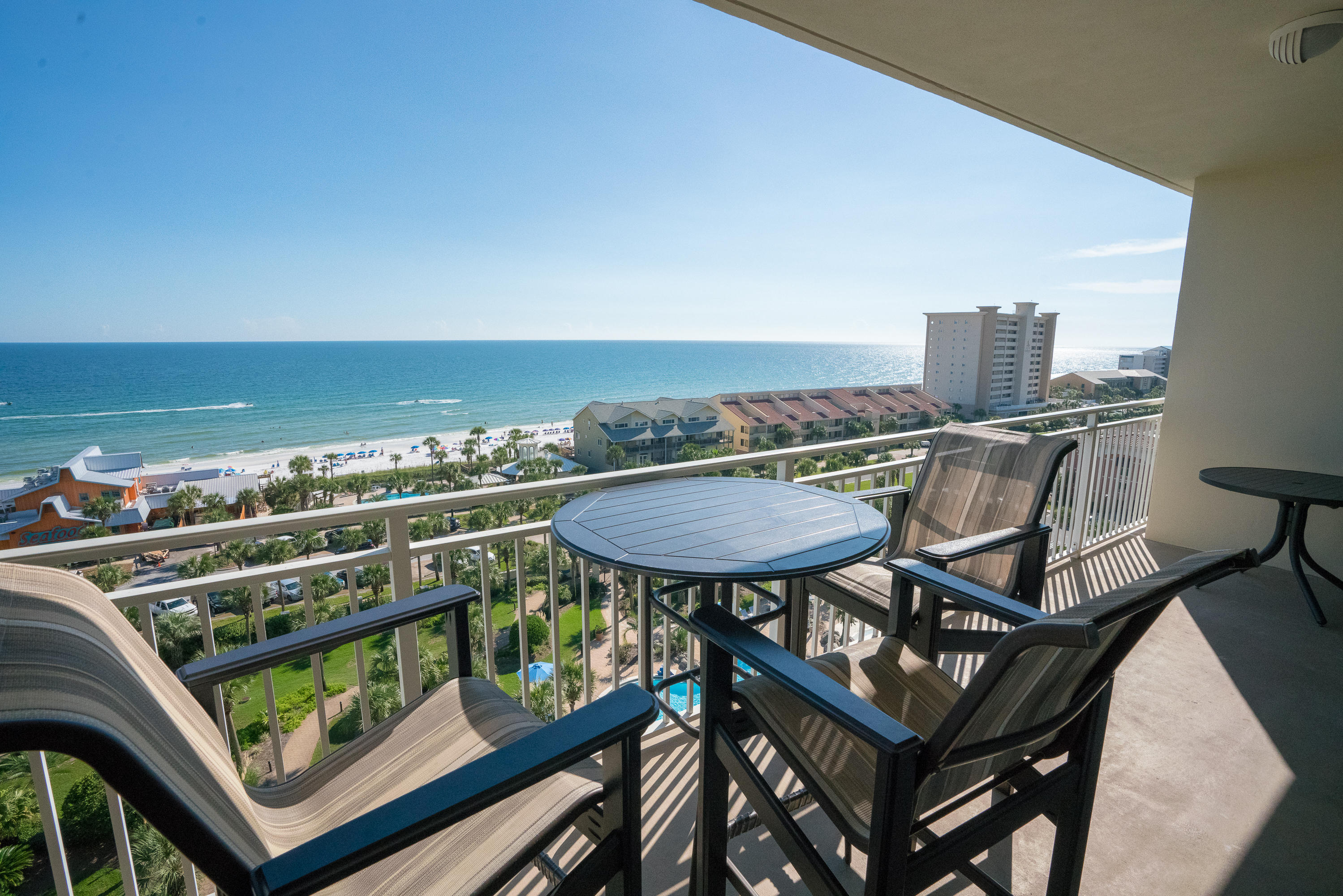 STERLING SHORES - Residential