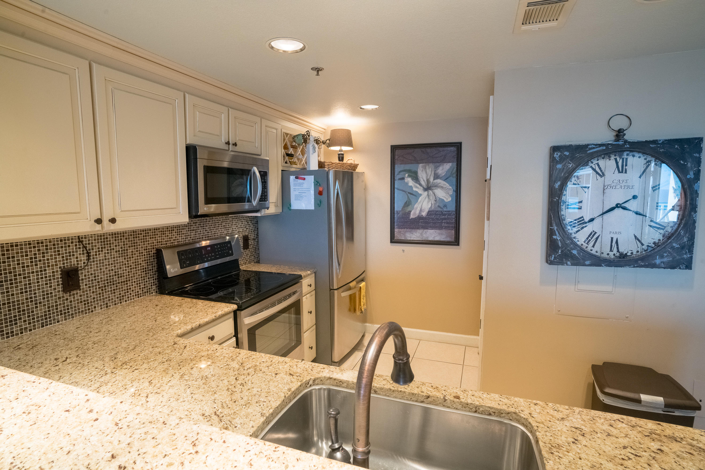 STERLING SHORES - Residential