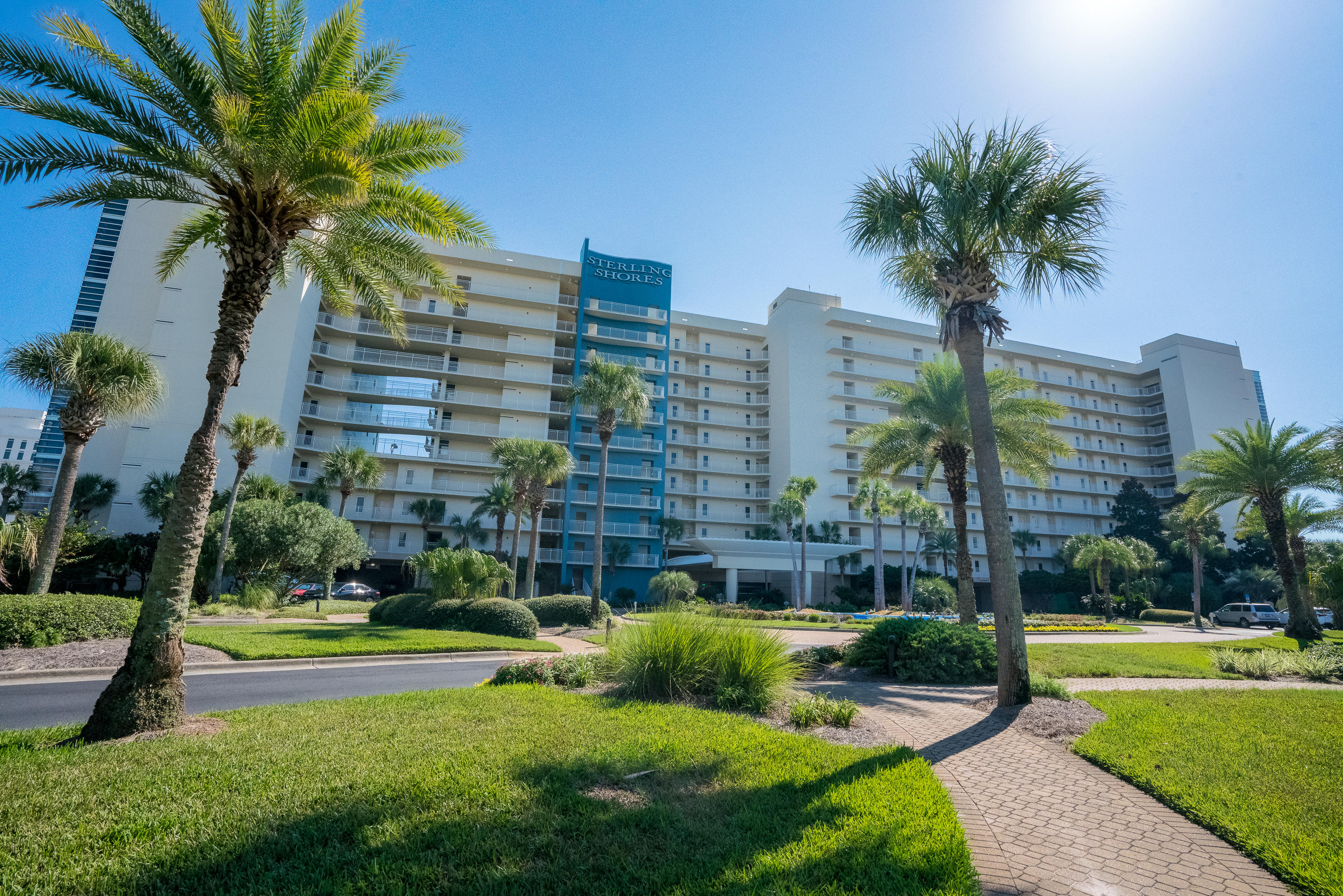 STERLING SHORES - Residential