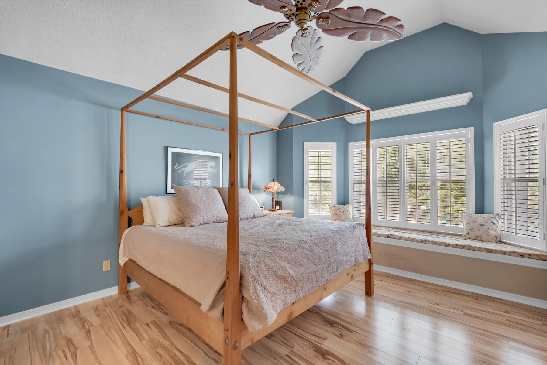 TURNBERRY COURT - Residential