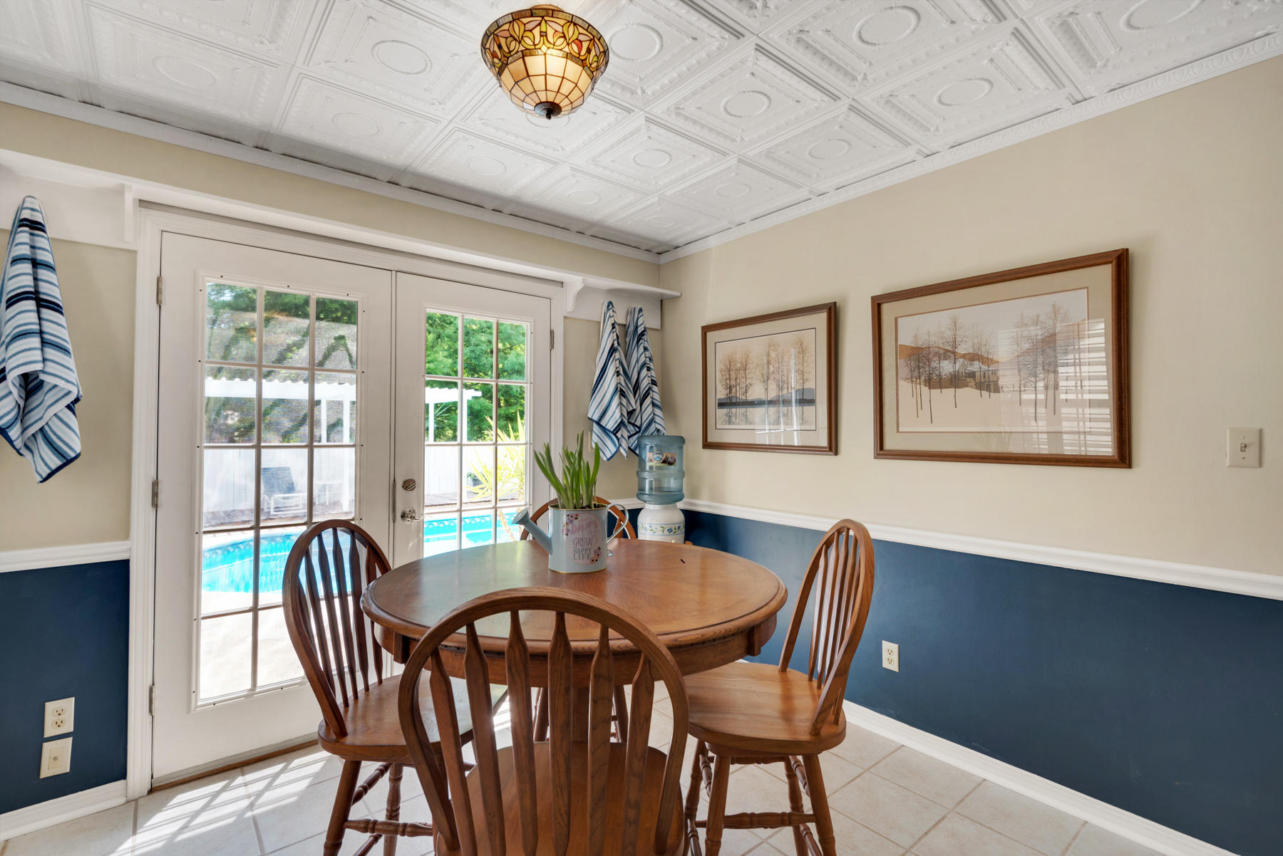 TURNBERRY COURT - Residential