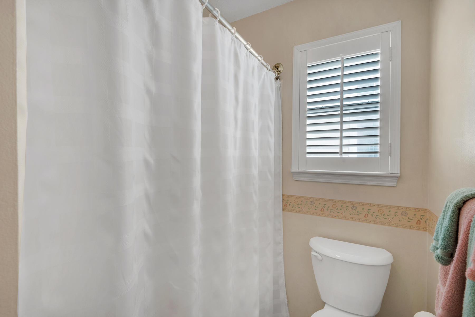 TURNBERRY COURT - Residential