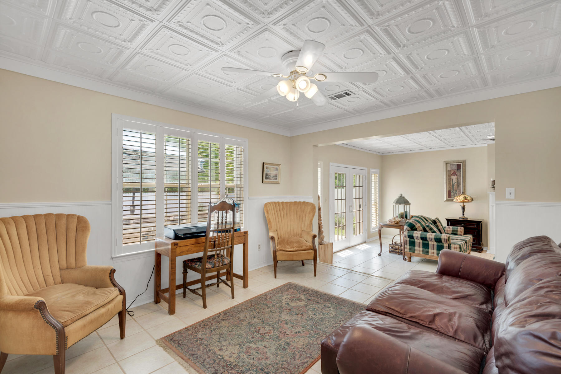 TURNBERRY COURT - Residential