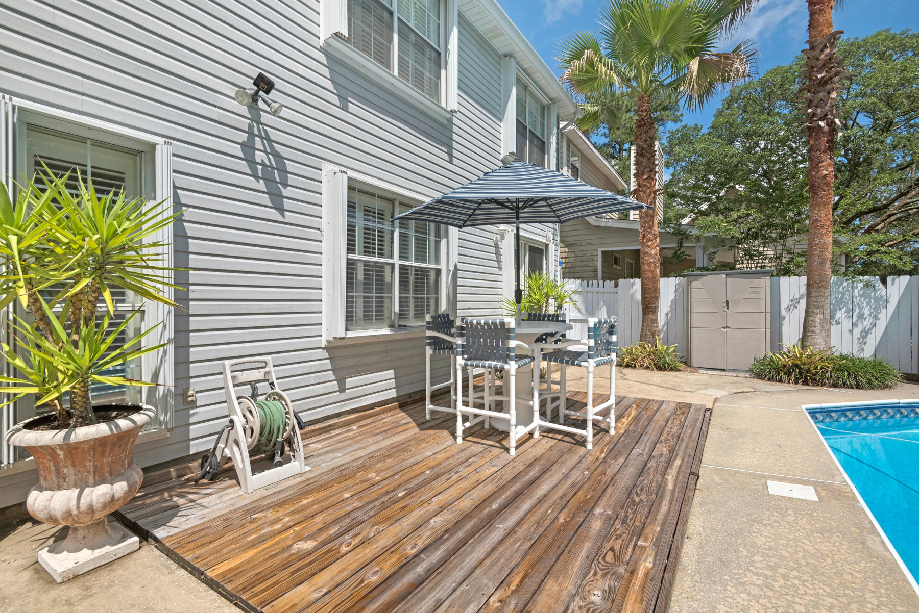 TURNBERRY COURT - Residential