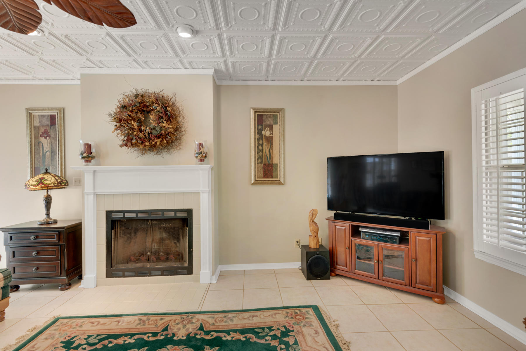 TURNBERRY COURT - Residential