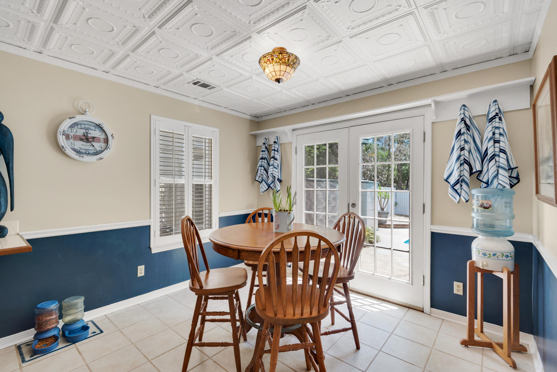 TURNBERRY COURT - Residential