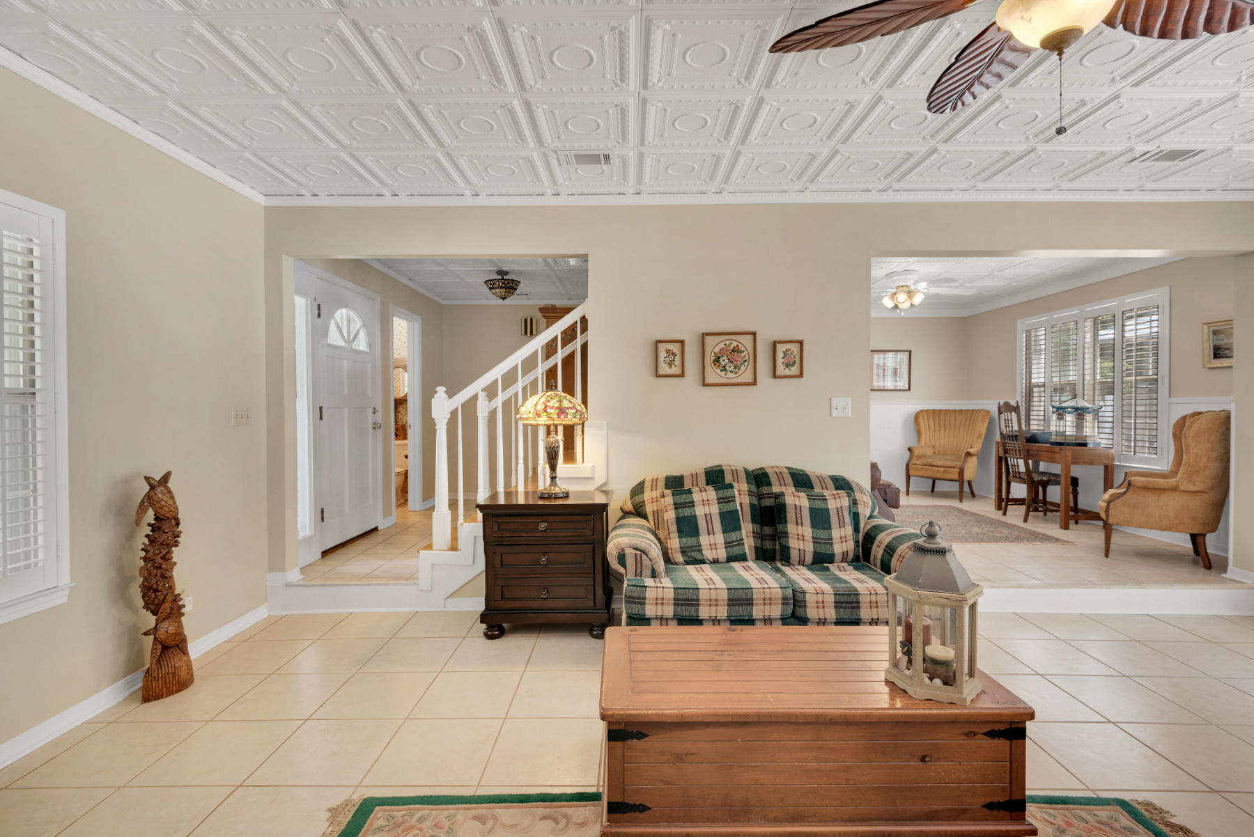 TURNBERRY COURT - Residential